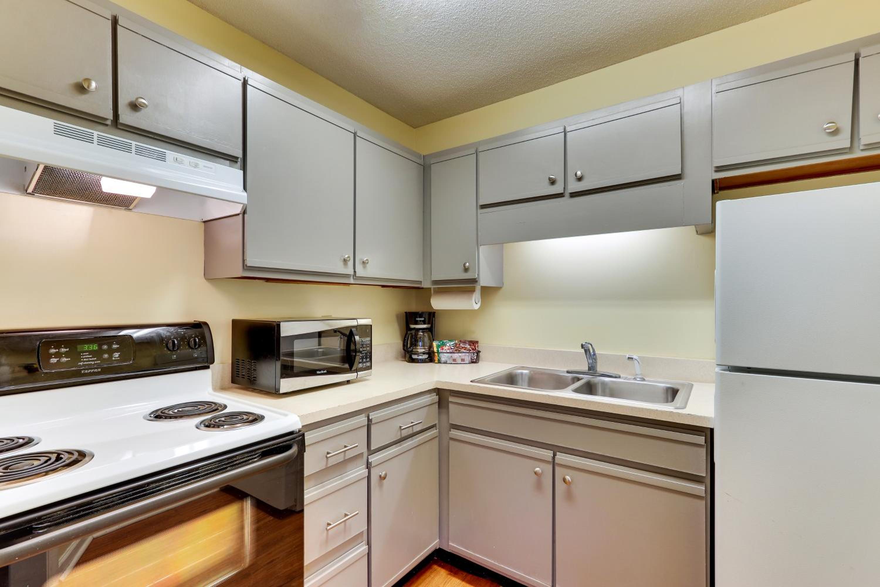 Double Suite with Two Double Beds - Photo 2