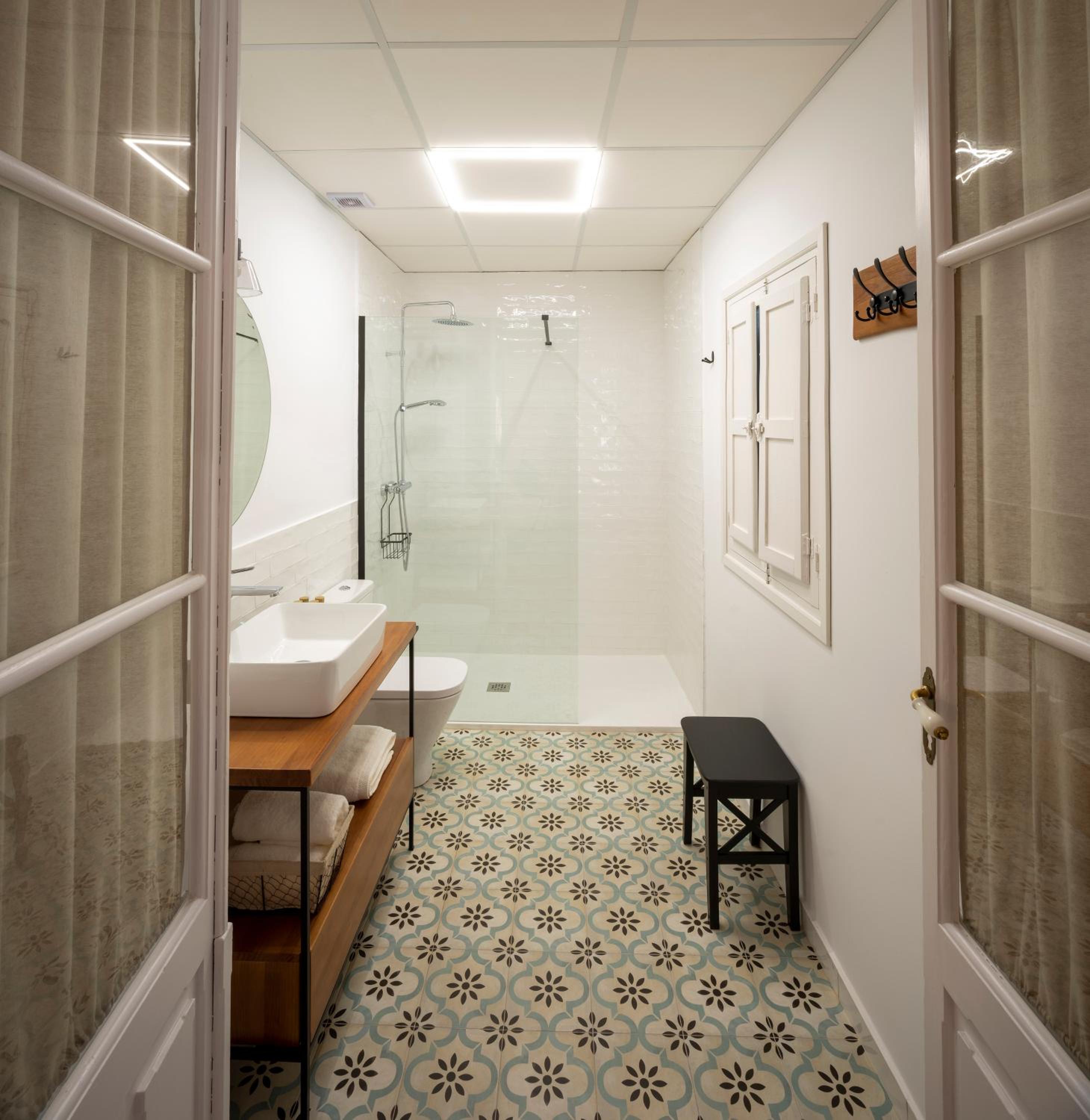 Superior Apartment - Photo 16