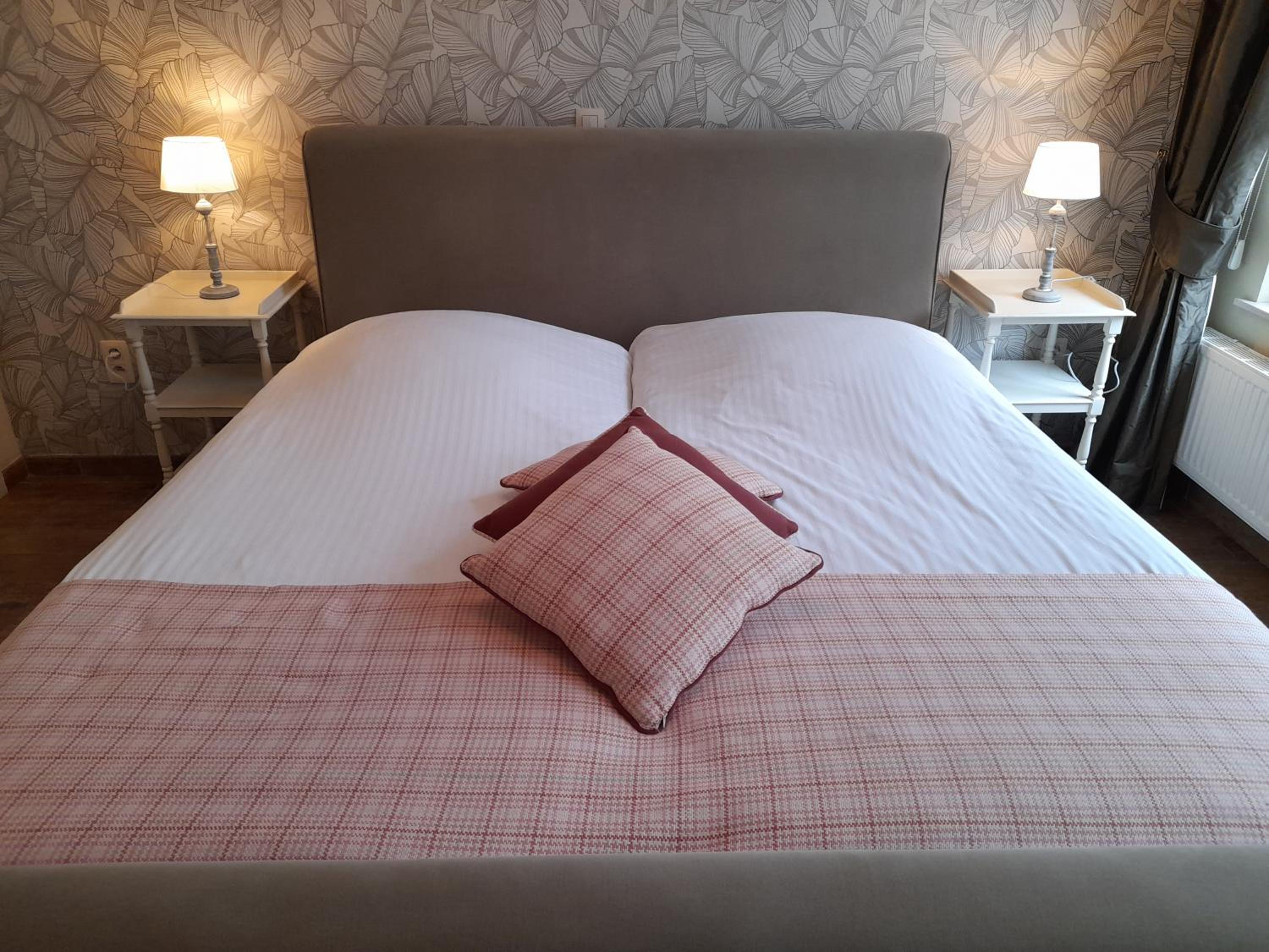 Standard Double Room - Photo 1