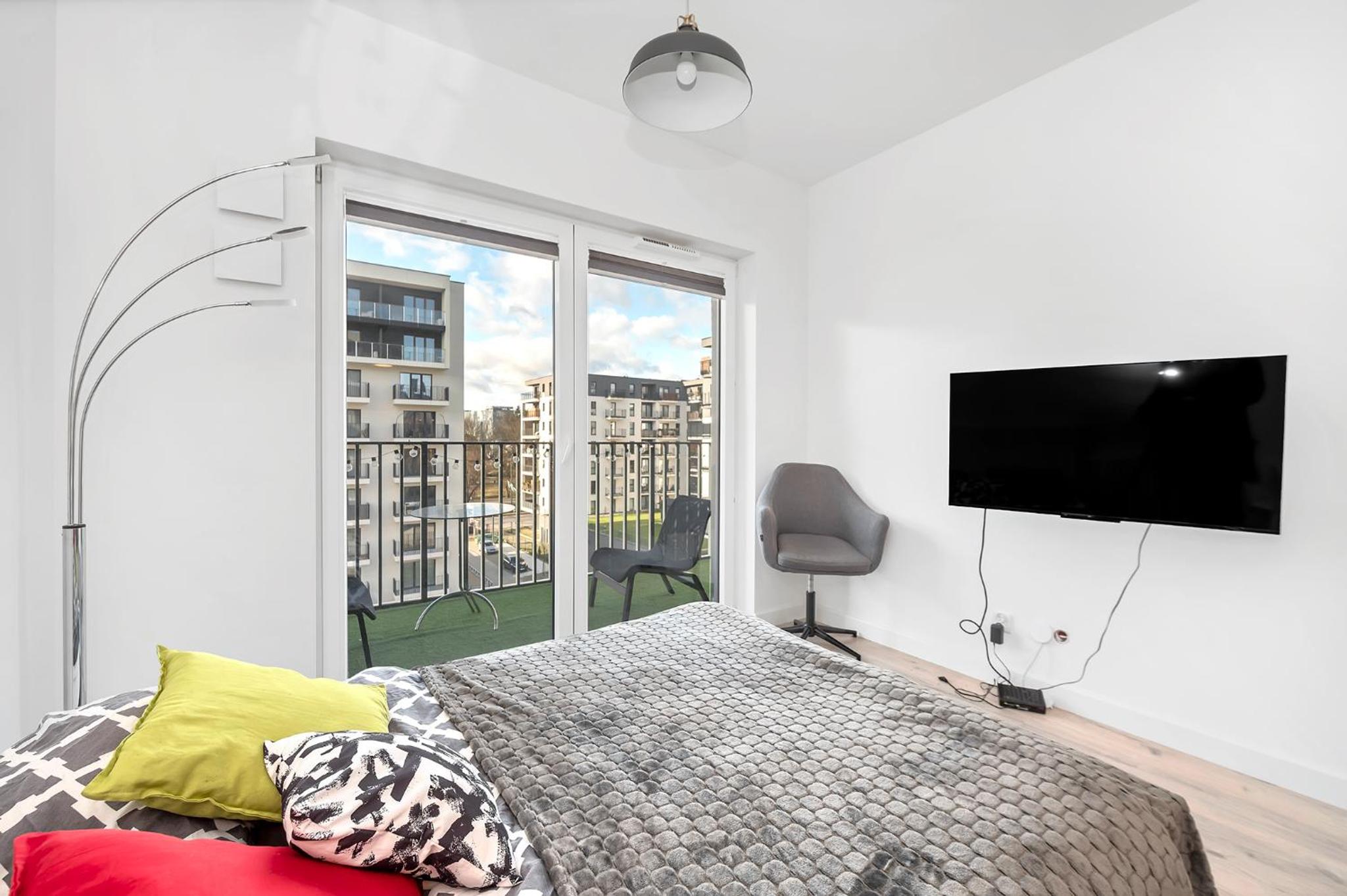 One-Bedroom Apartment - Photo 5