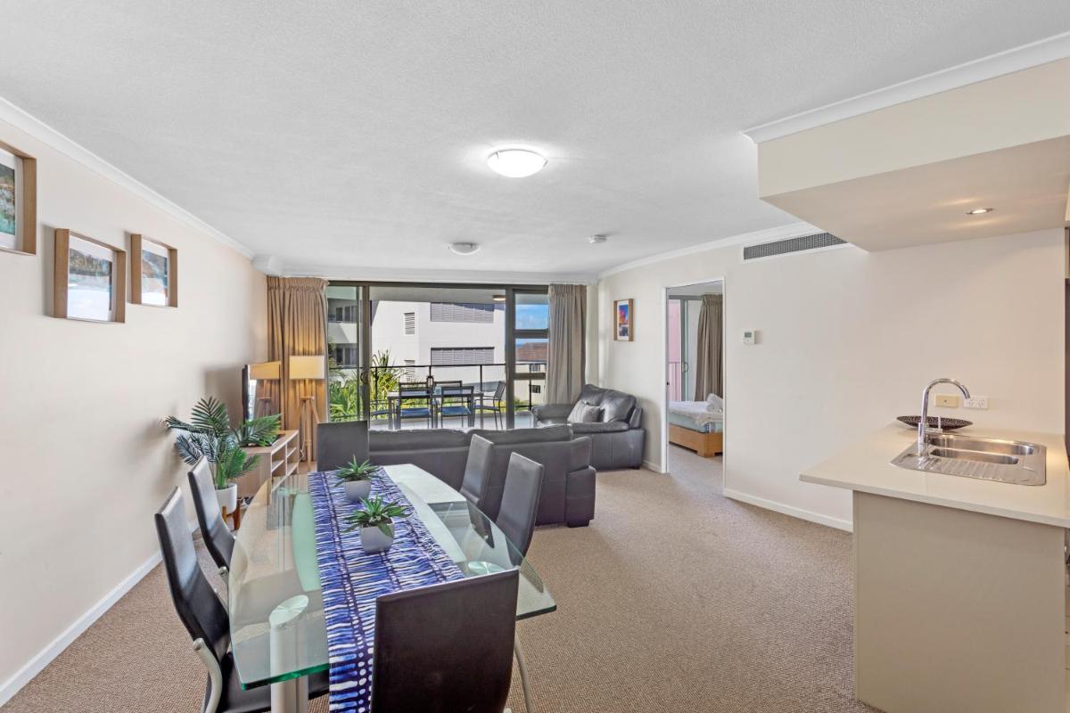 Three-Bedroom Apartment photo 1