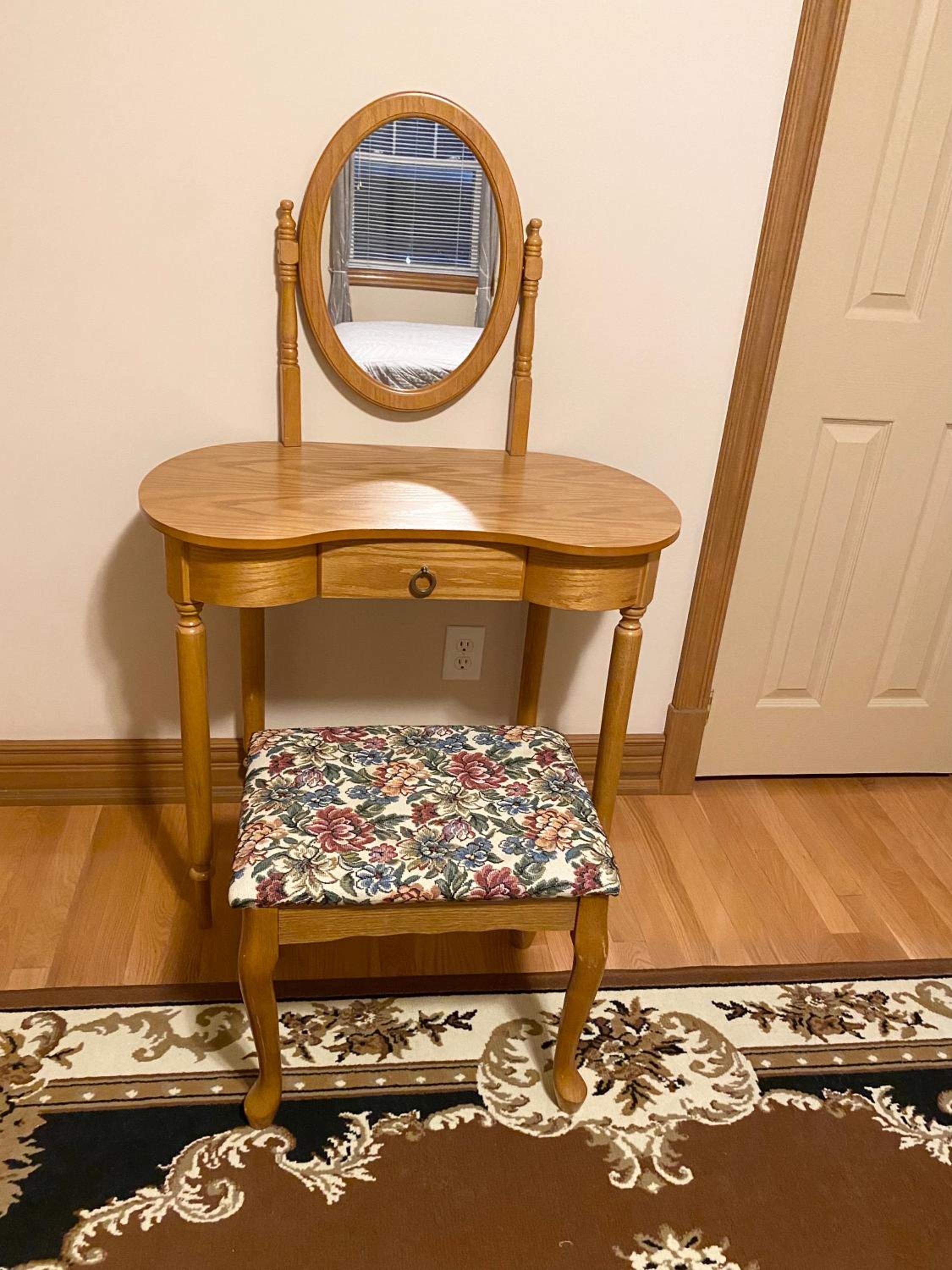Deluxe Queen Room - Photo 4