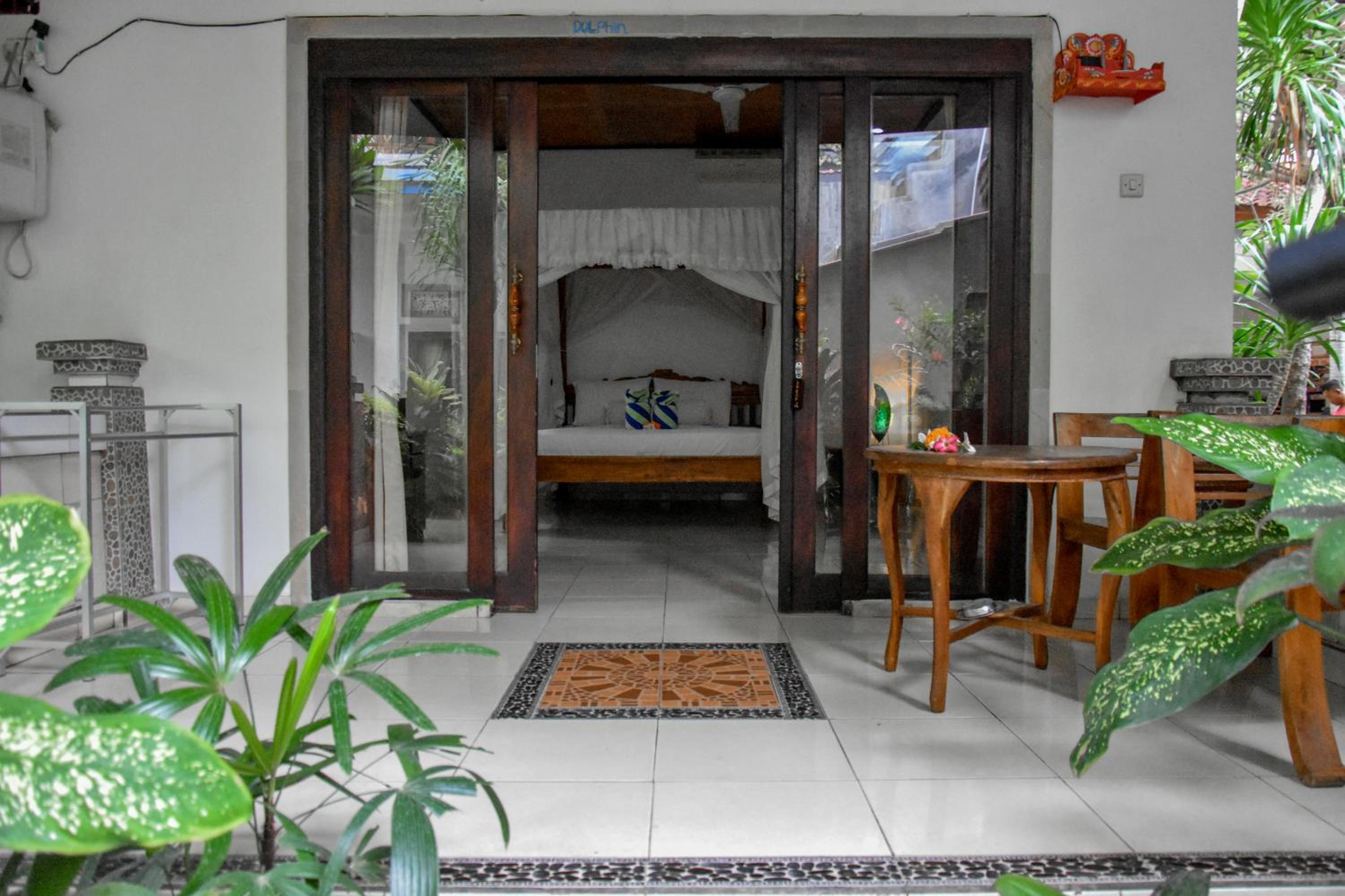 Deluxe Double Room (2 Adults + 1 Child) - Photo 2