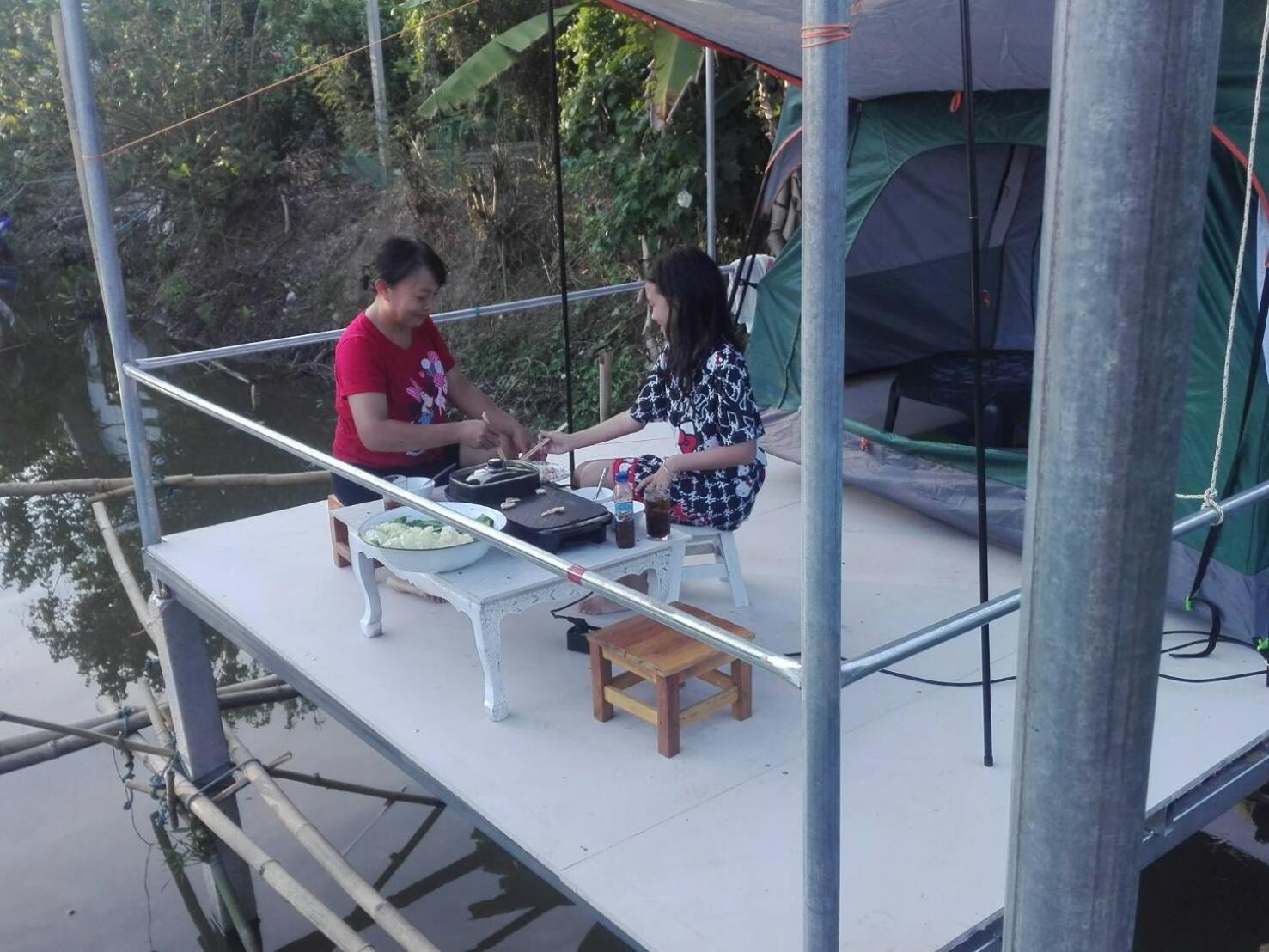 Tent - Photo 11