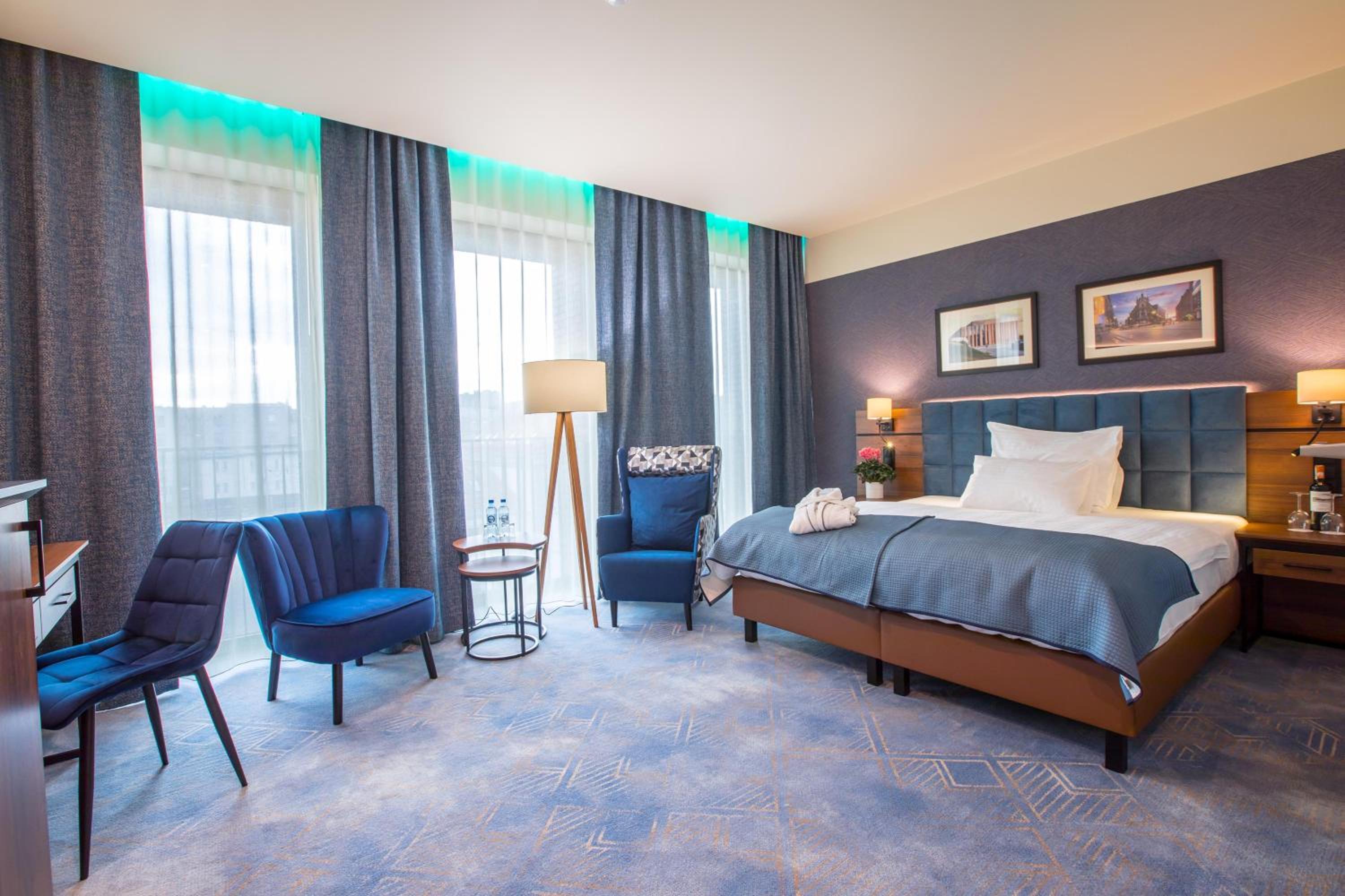 Deluxe Double or Twin Room - Photo 1