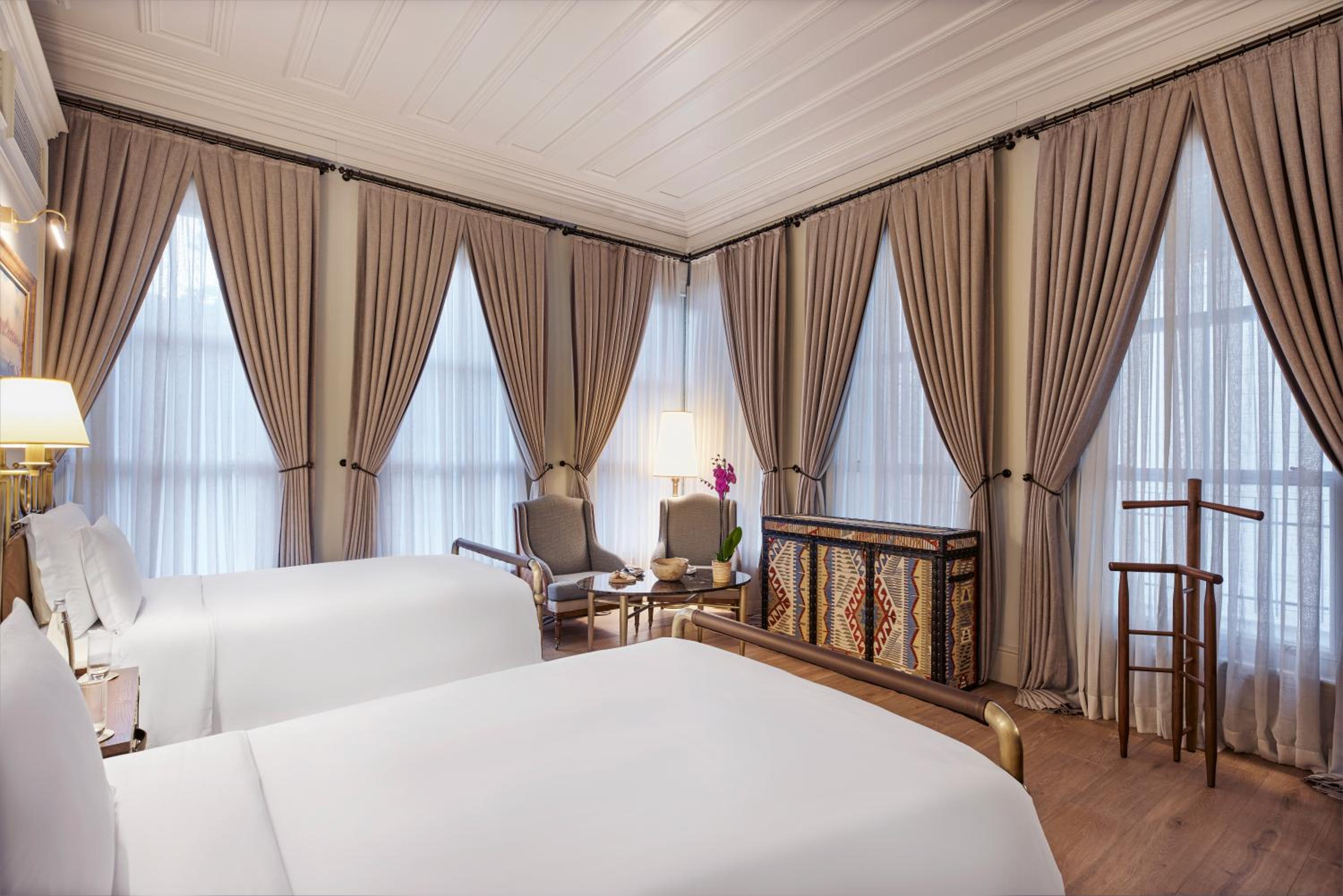 Deluxe Twin Room photo 2