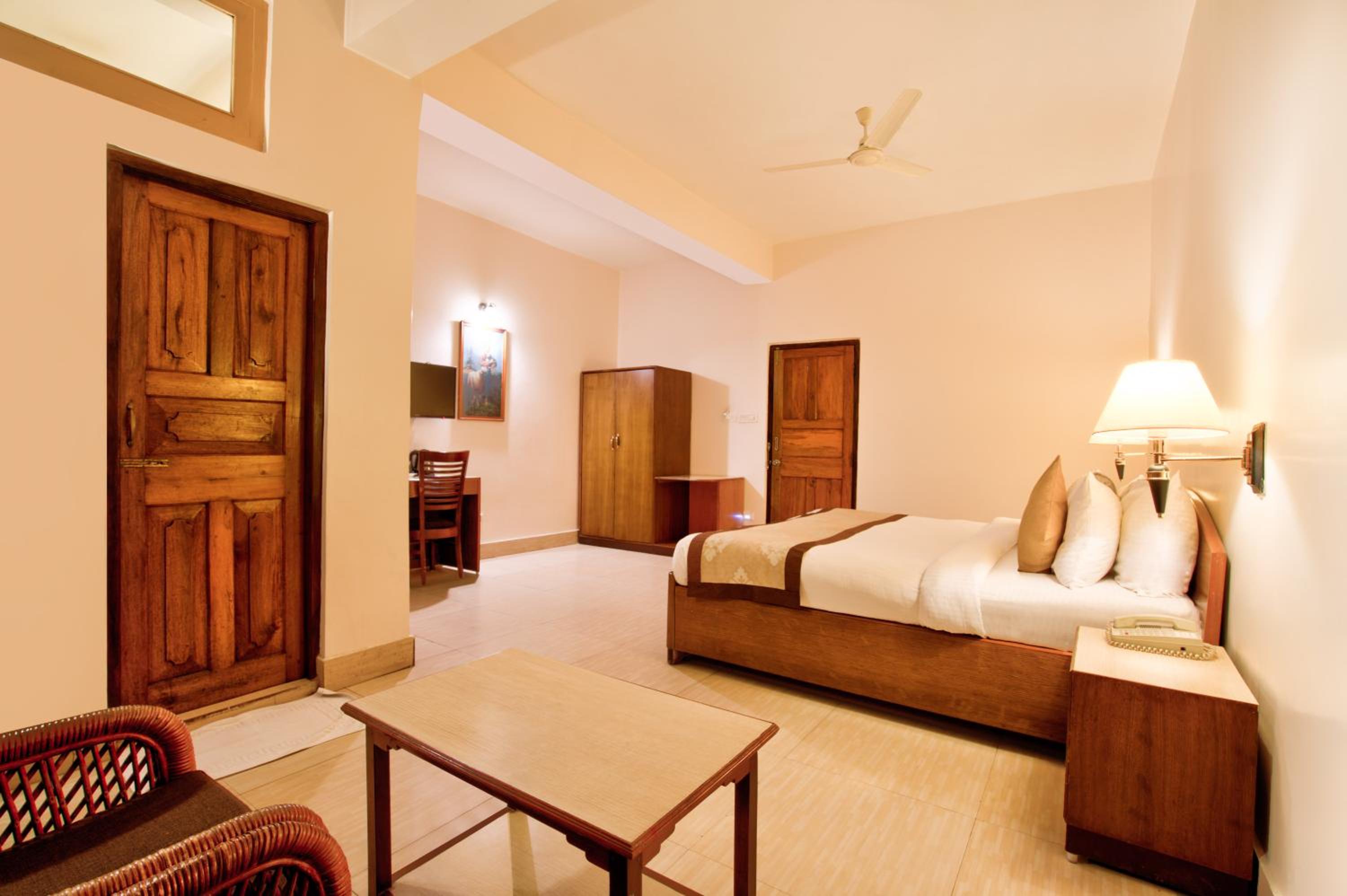 Deluxe Room  photo 2