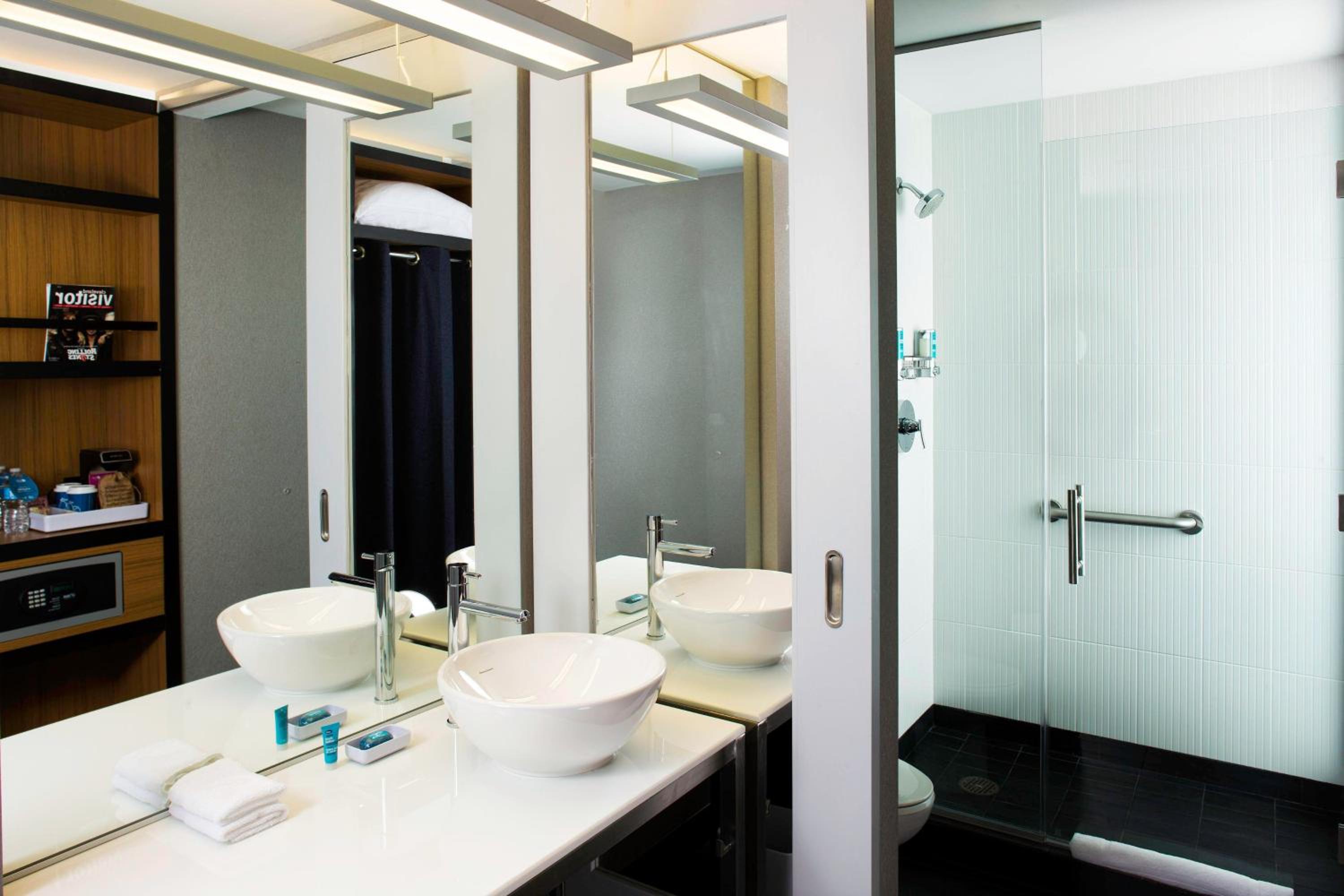 Queen Room with Two Queen Beds and Roll-in Shower - Mobility and Hearing Accessible photo 2