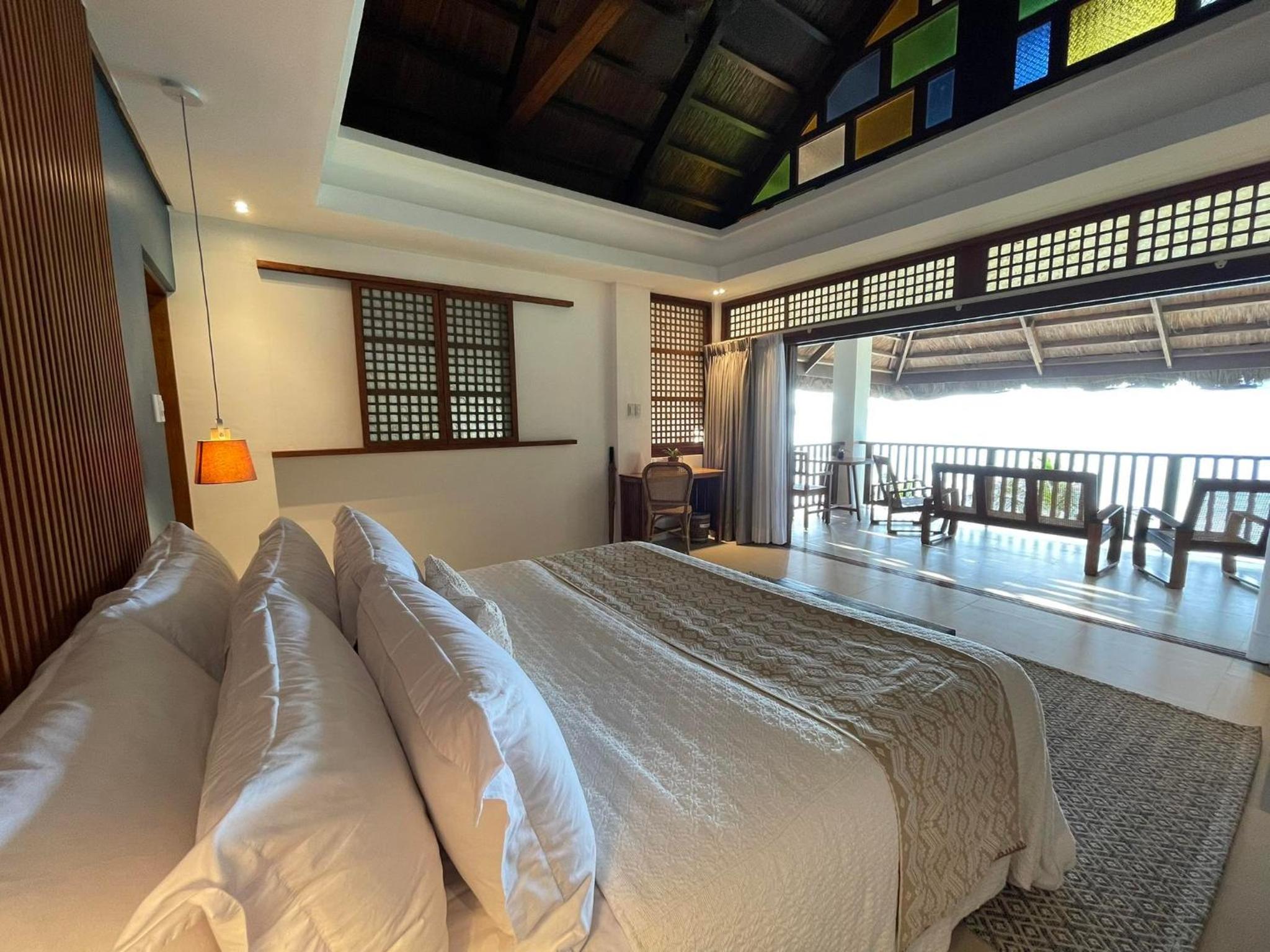 King Suite with Sea View - Photo 8