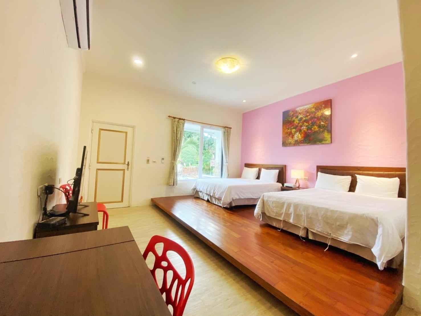 One-Bedroom Cottage photo 1