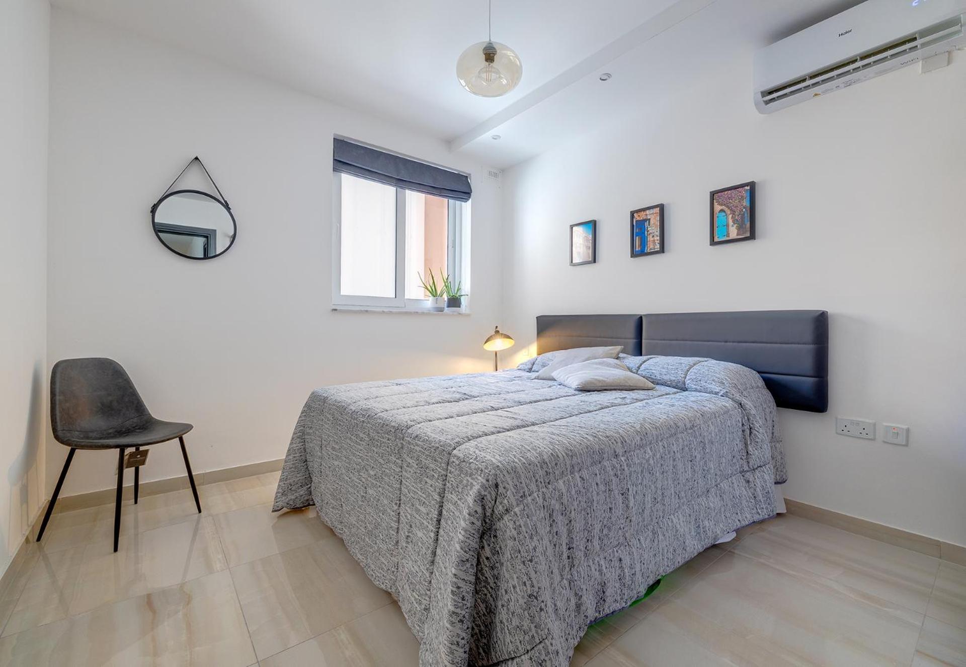 Two-Bedroom Apartment - Photo 28