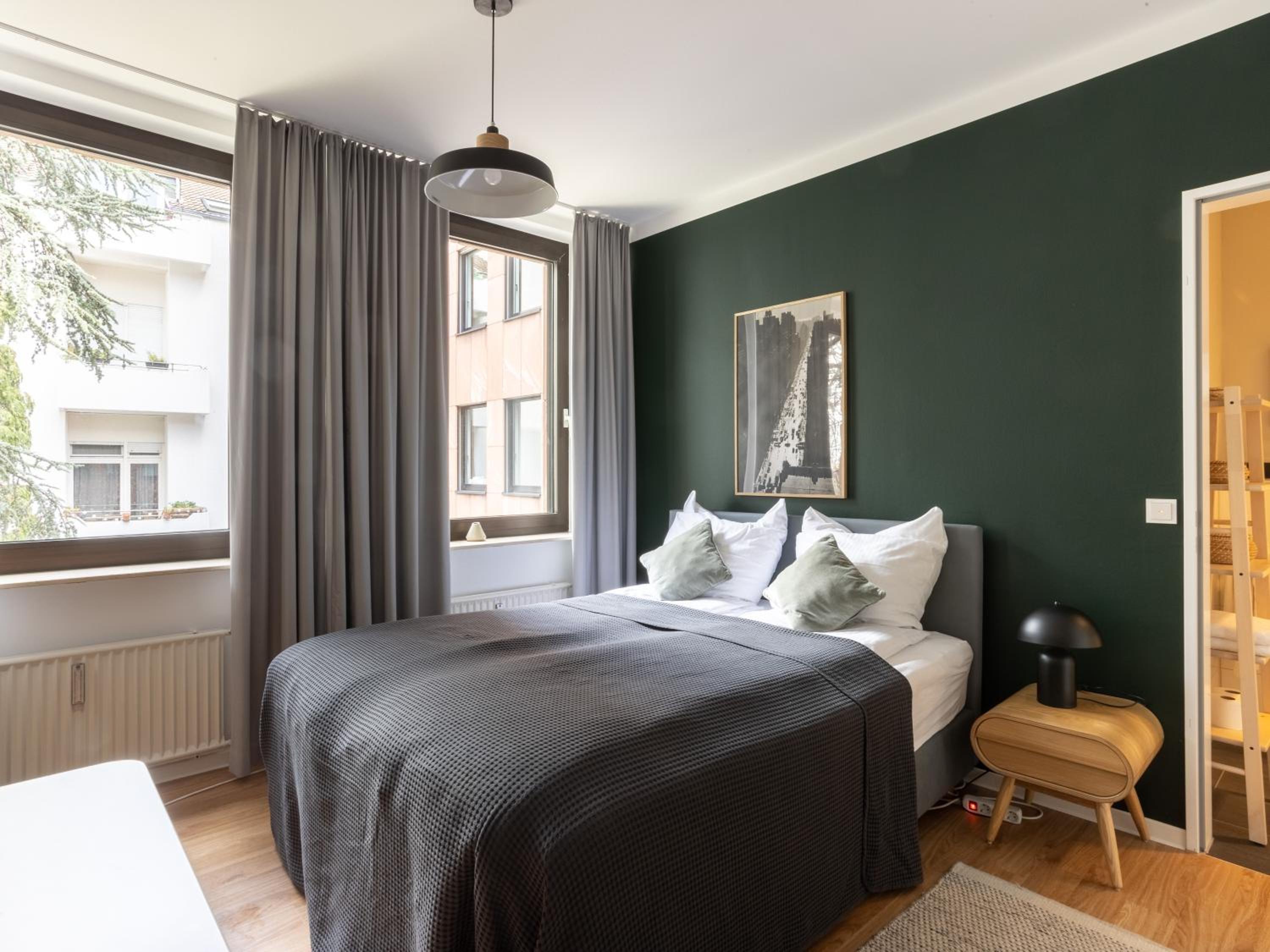 Suite L - Photo 1
