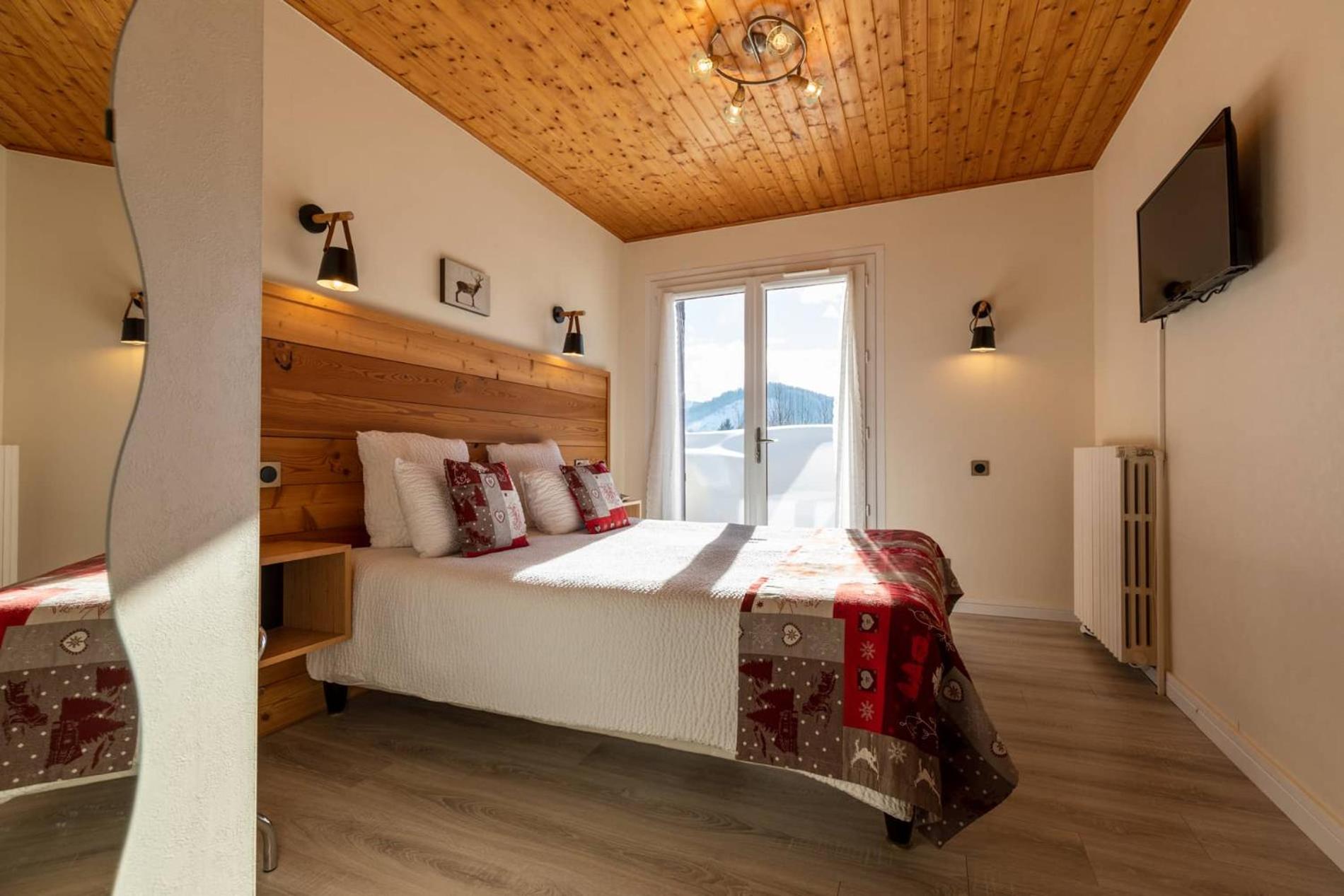 Superior Double Room with Terrace - Photo 3