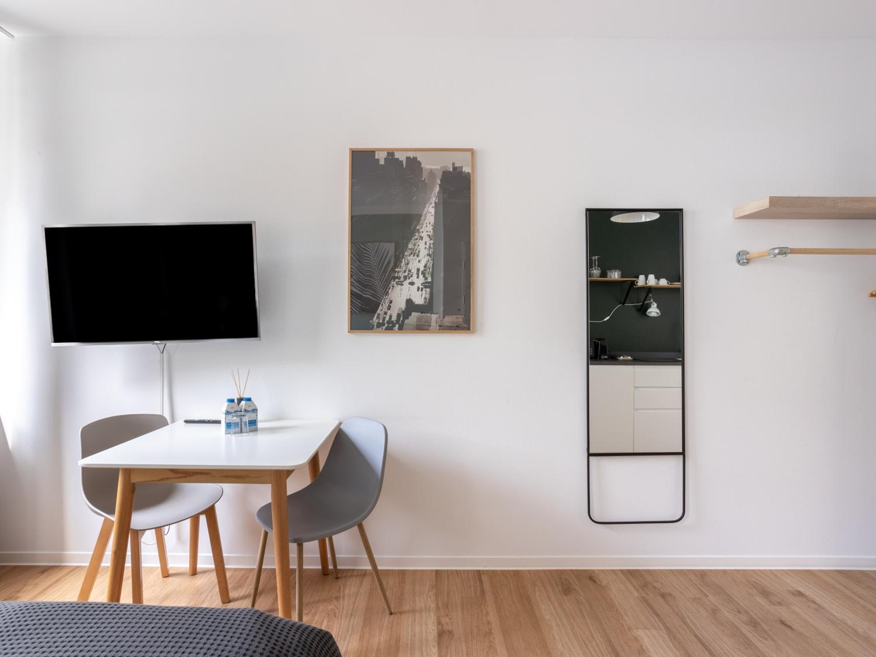 Suite S photo 3