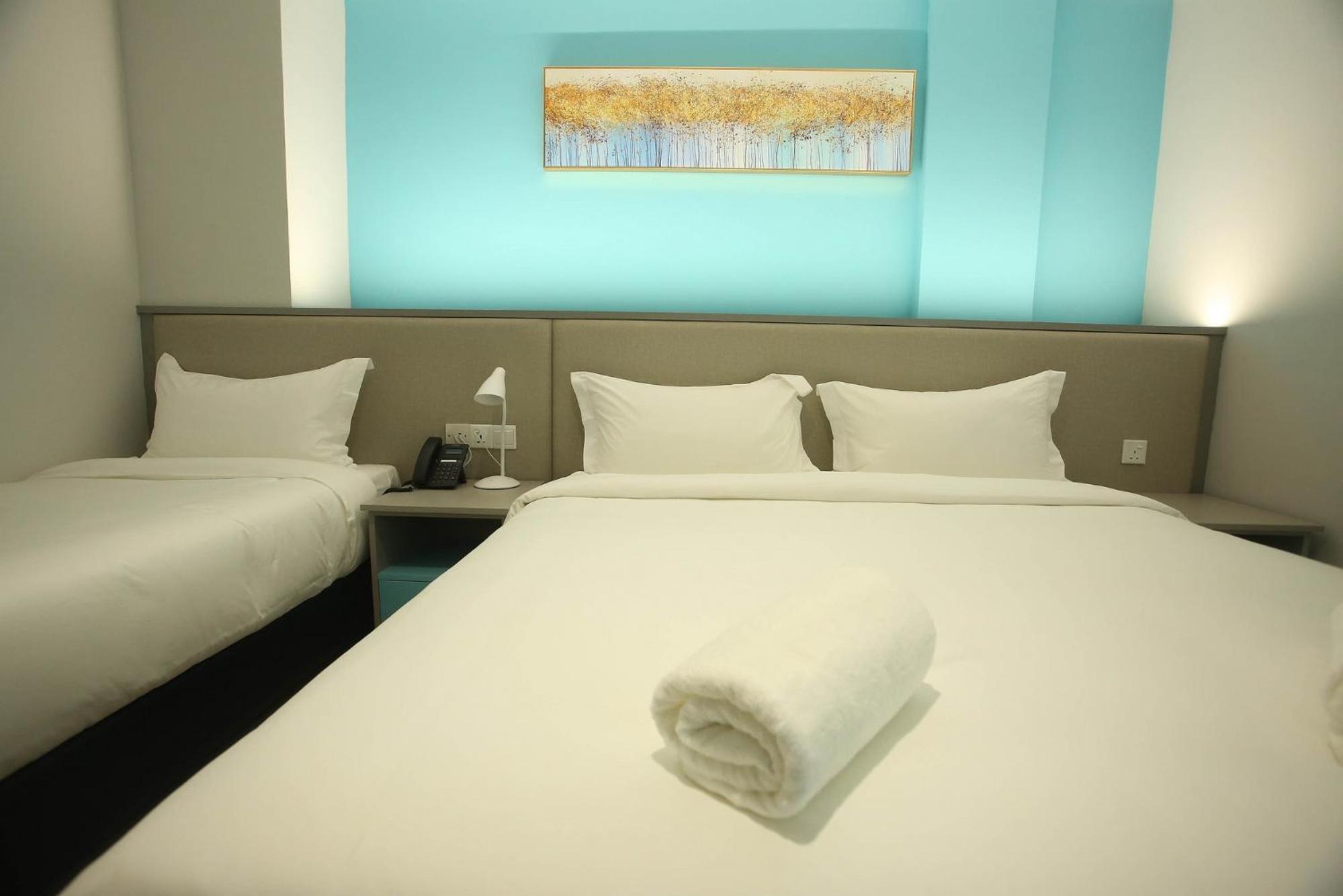 Deluxe Family Room