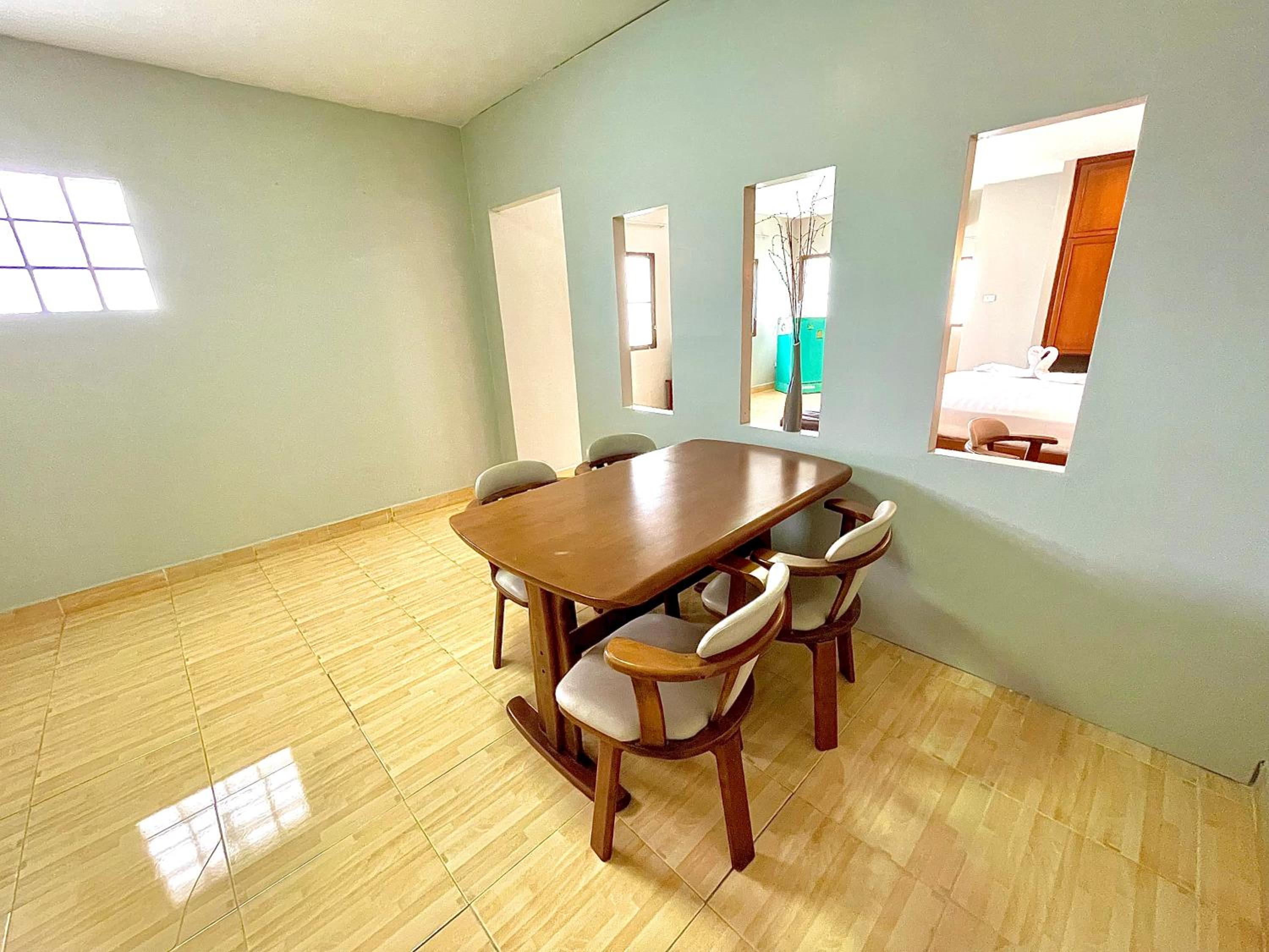 Superior Triple Room - Photo 10