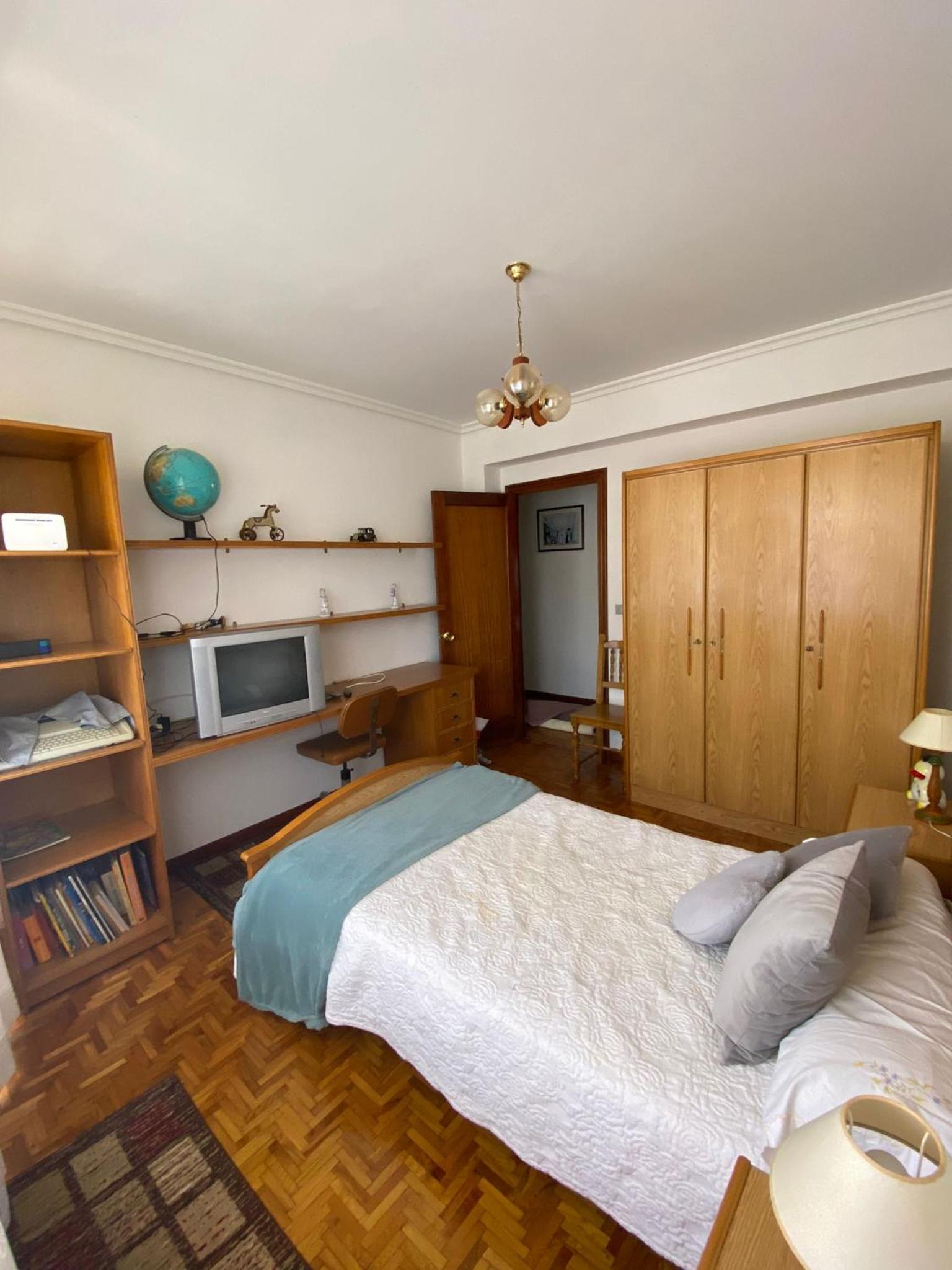 Casa de cinco habitaciones