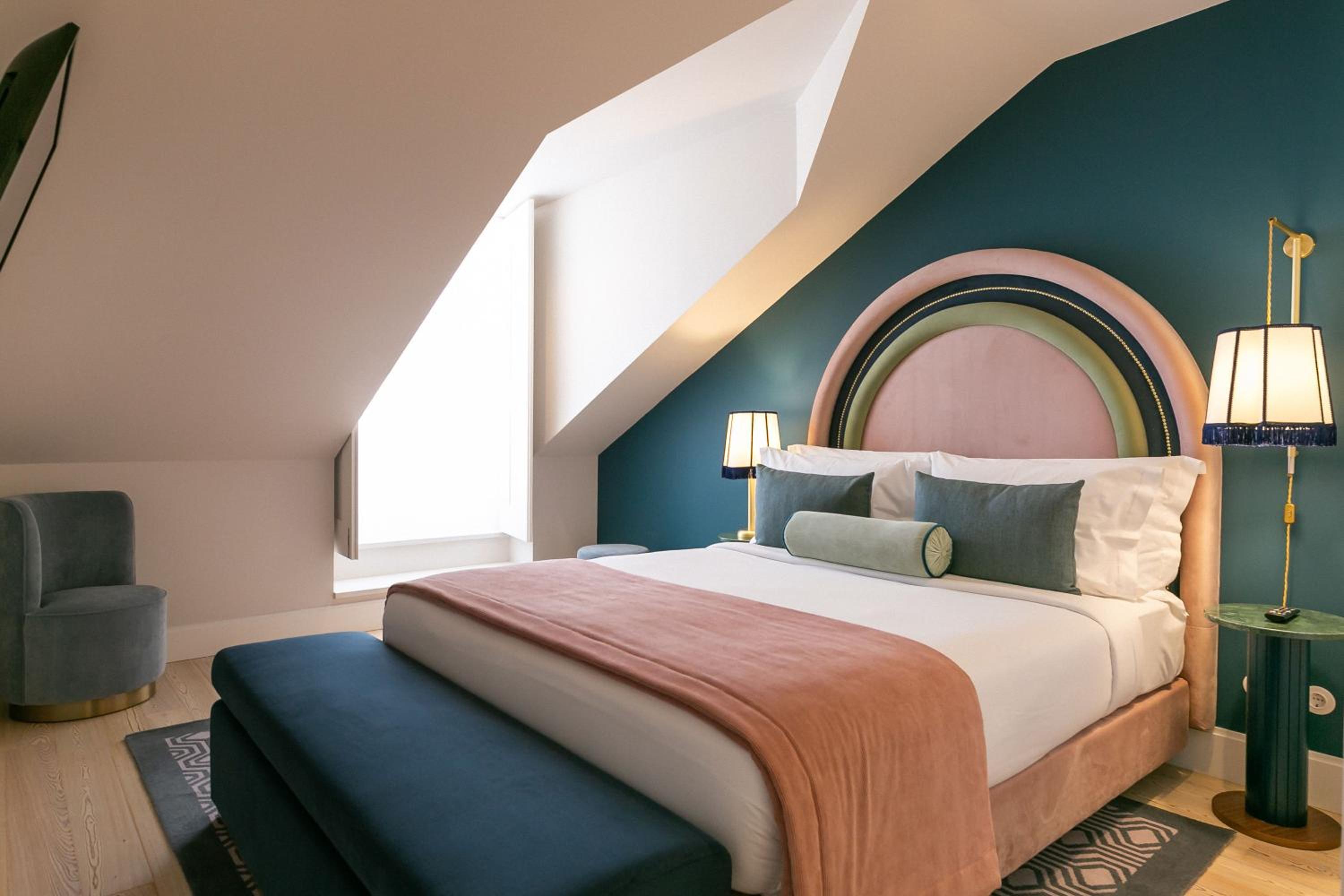 One-Bedroom Apartment with Castle View - Photo 5