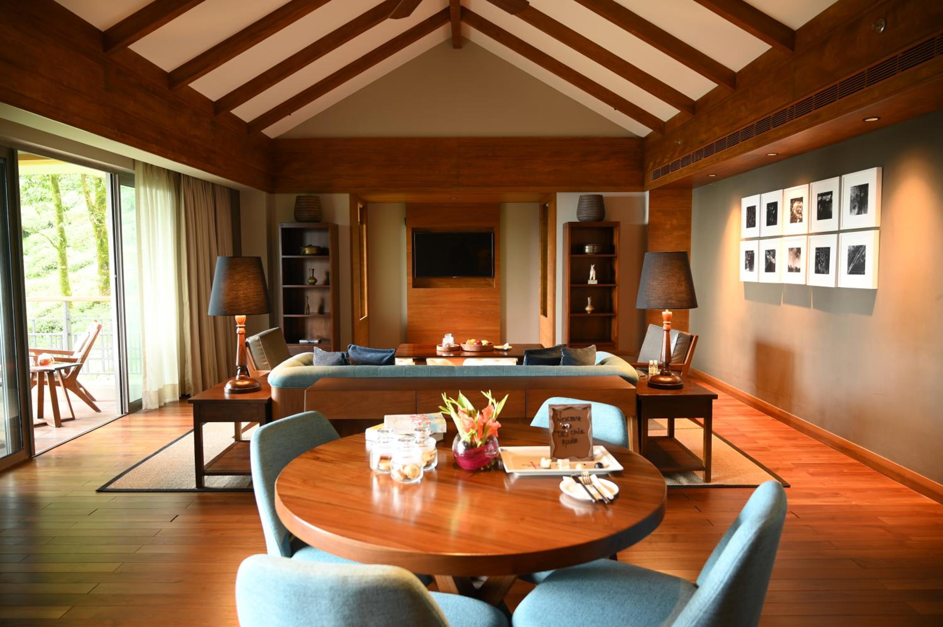 Makaibari Suite with Gazebo