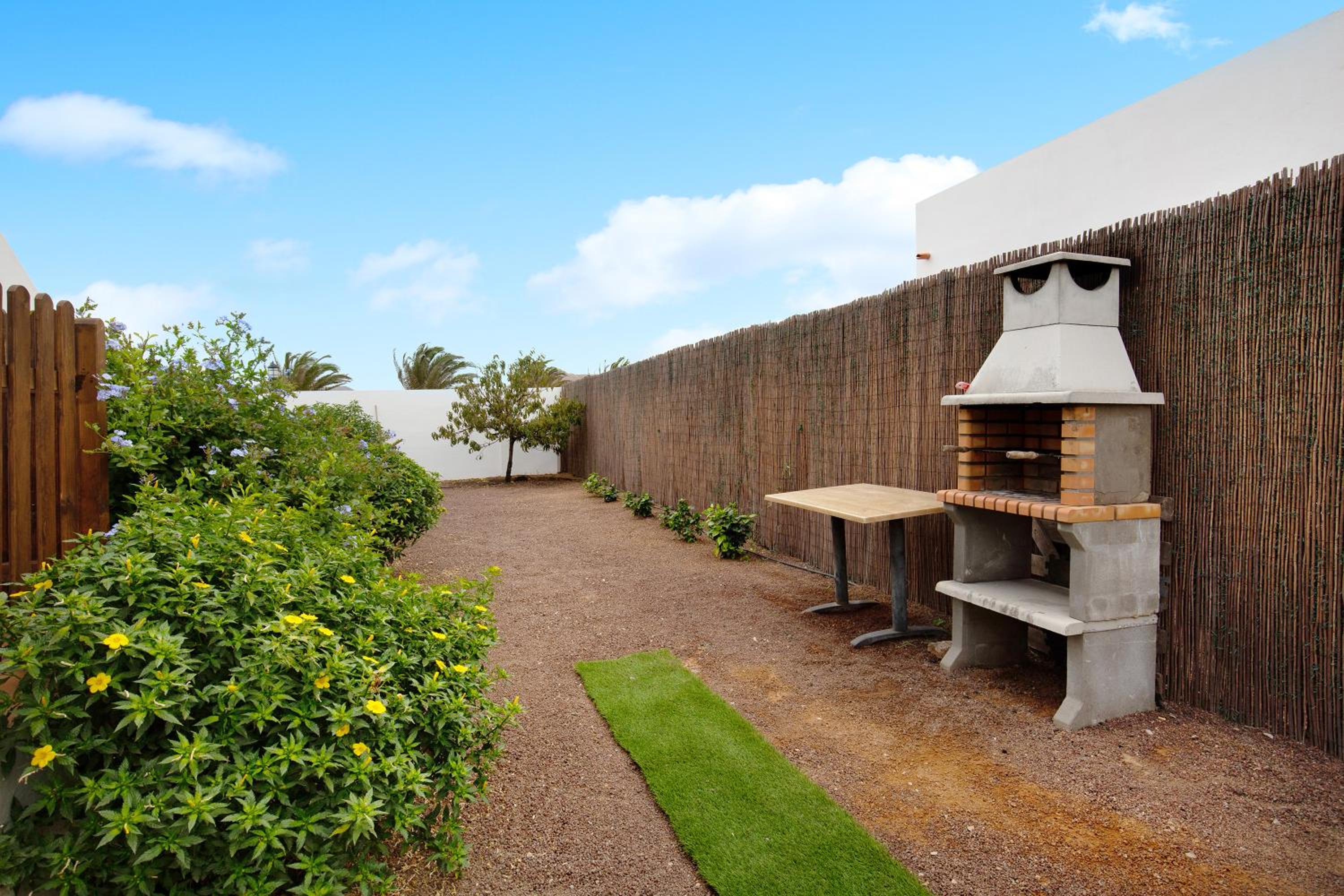 Villa with Garden View - Photo 19