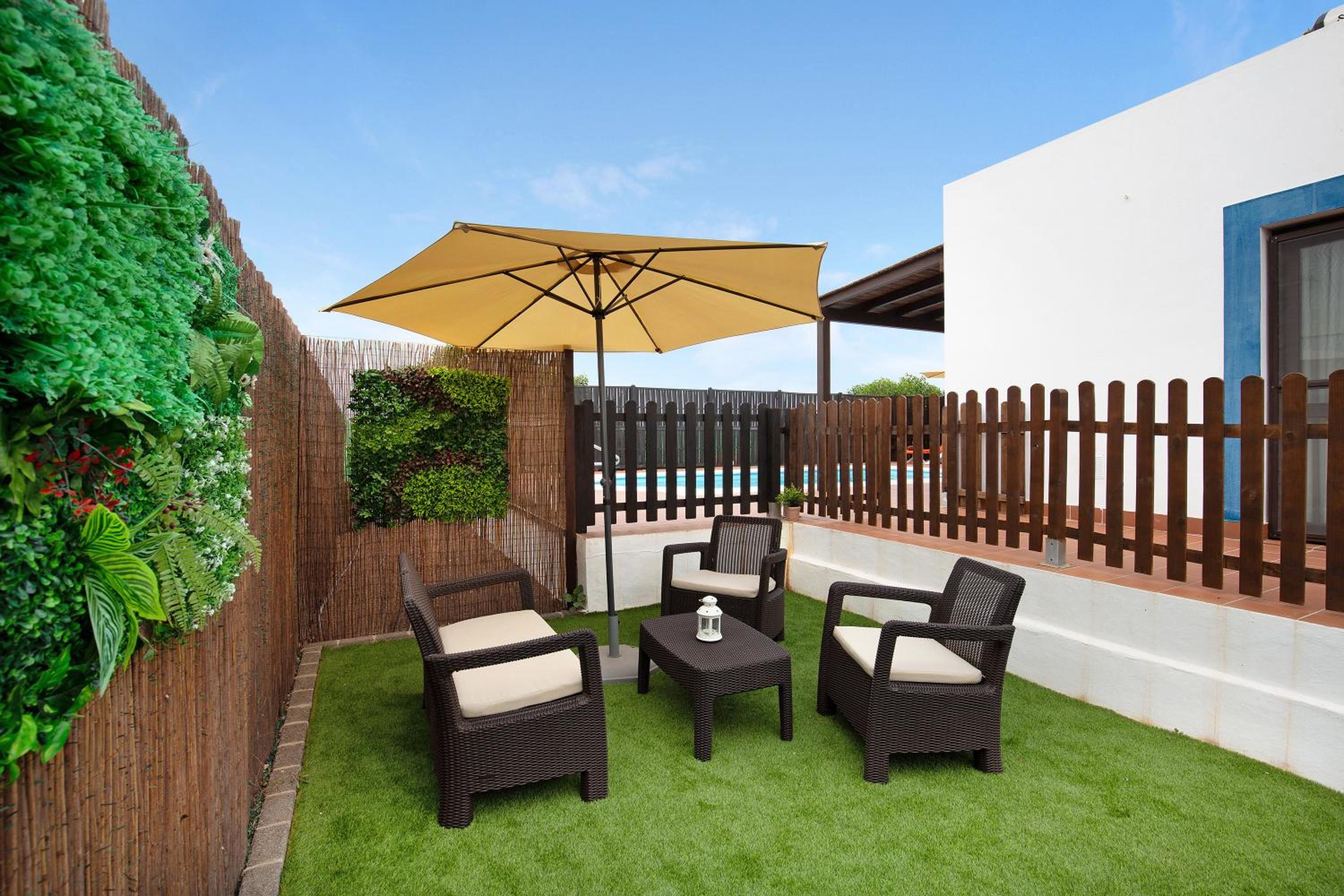 Villa with Garden View - Photo 25