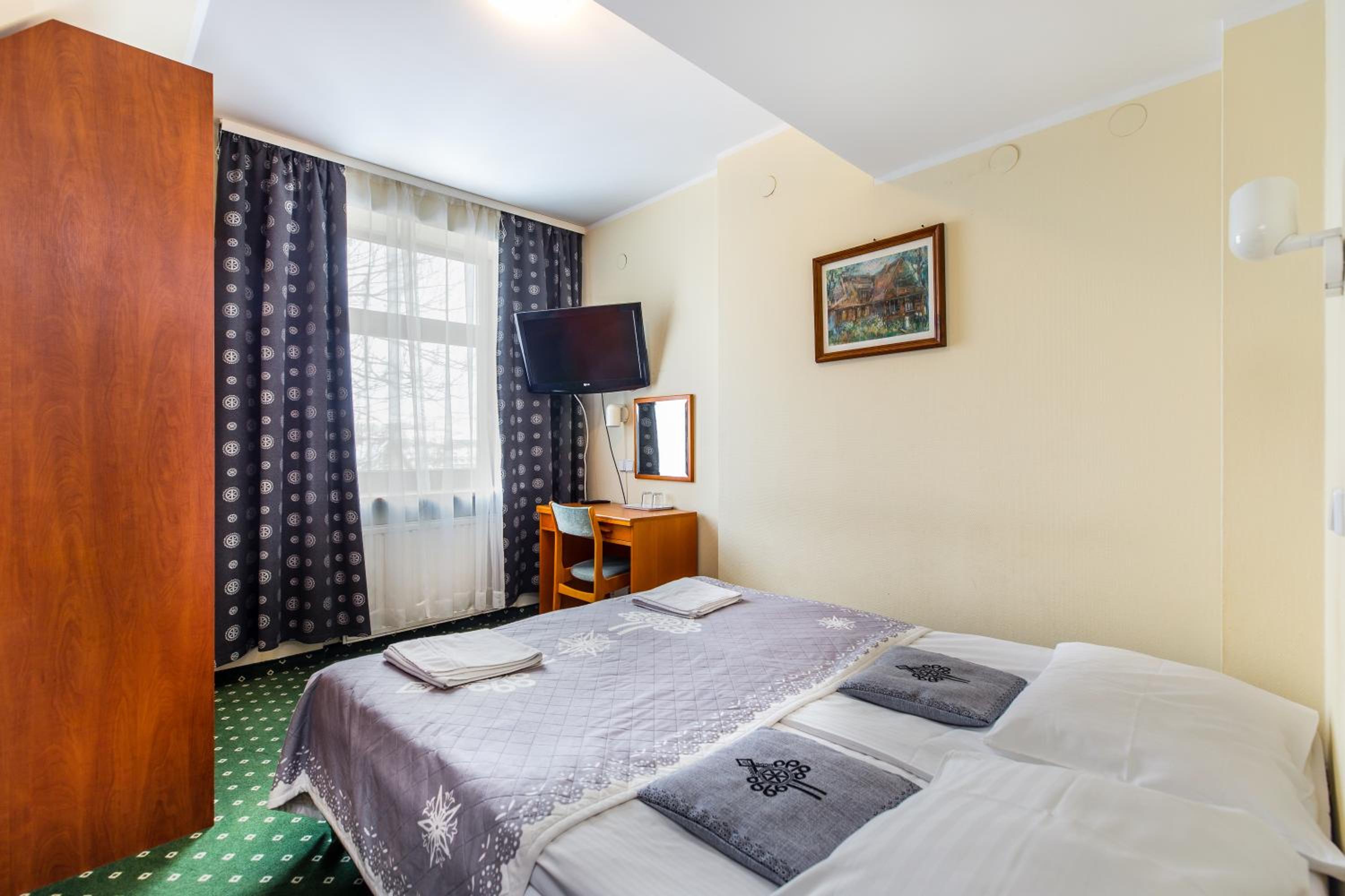 Economy Double Room