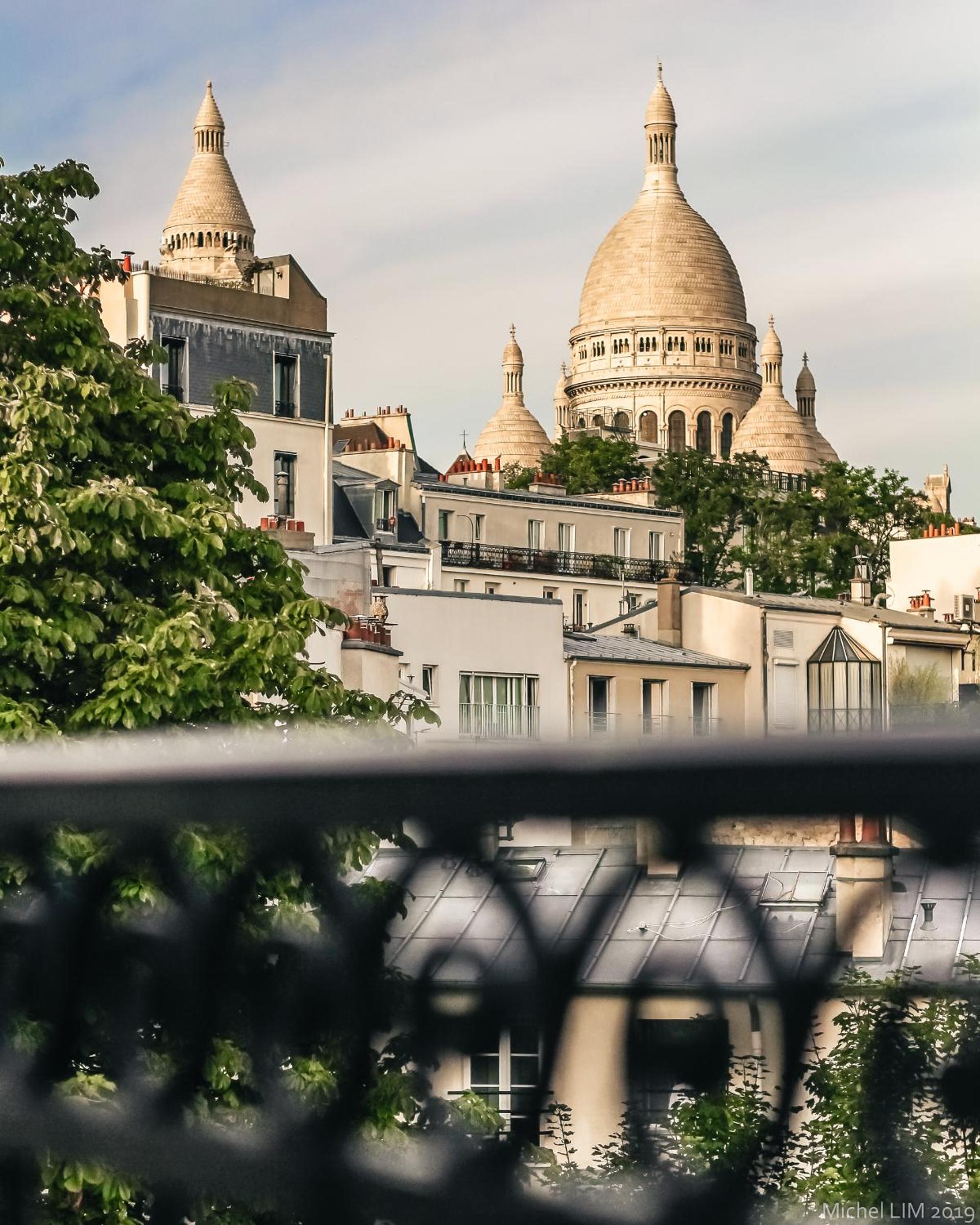 Superior Triple Room with Sacre Coeur View  photo 2