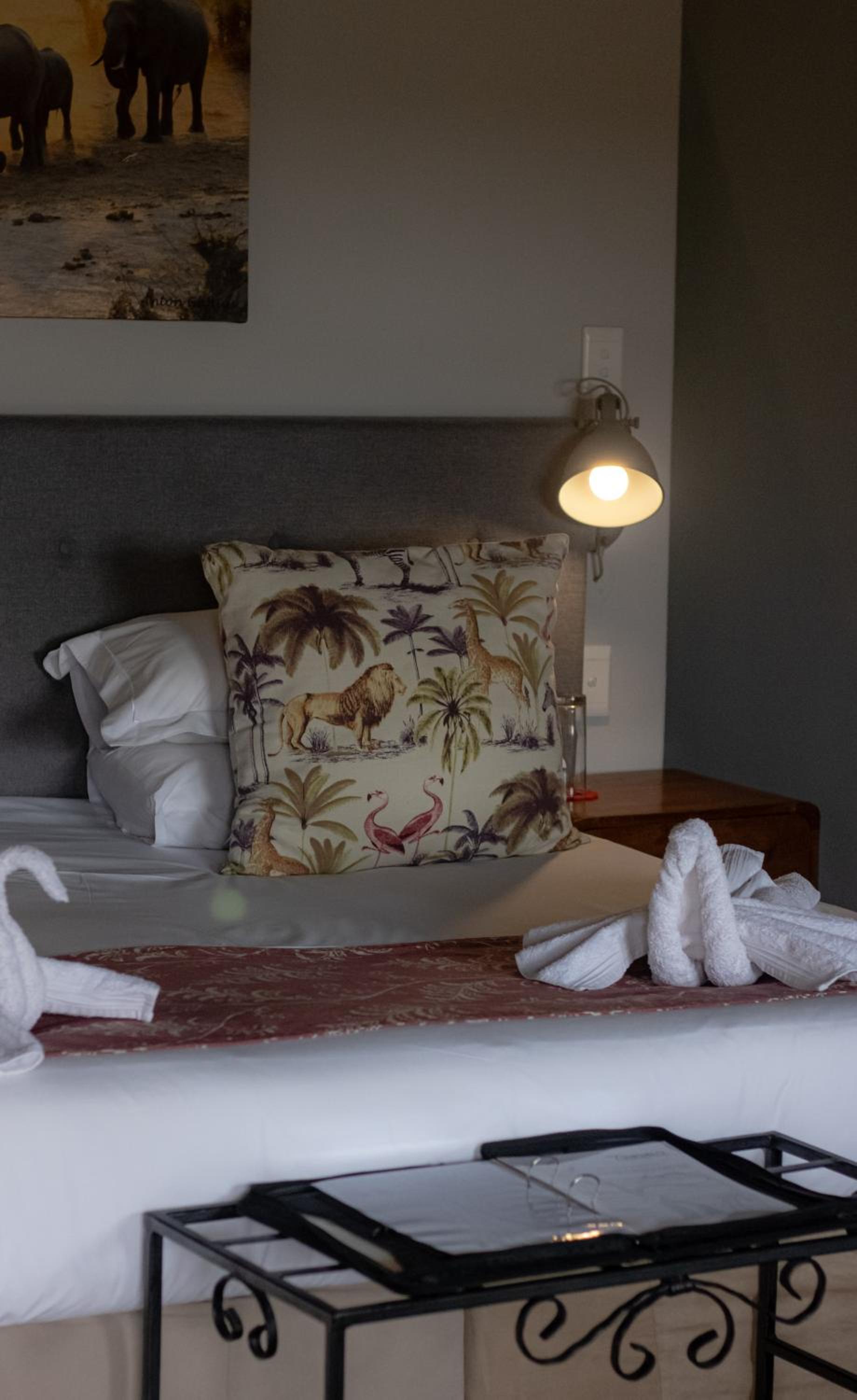 One-Bedroom Chalet - Photo 11