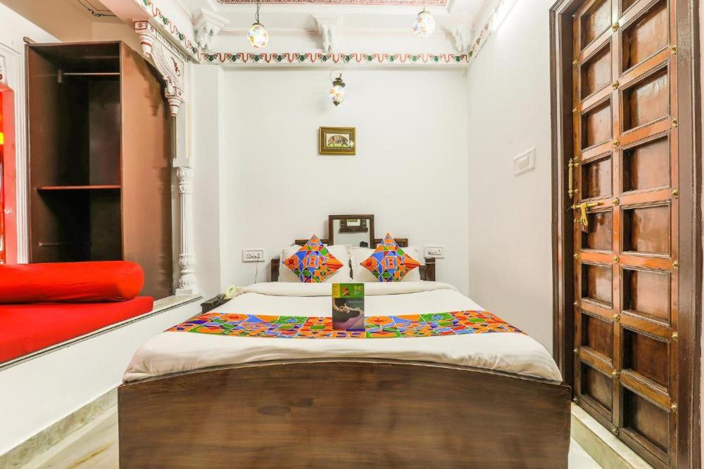 Deluxe Room - Photo 4