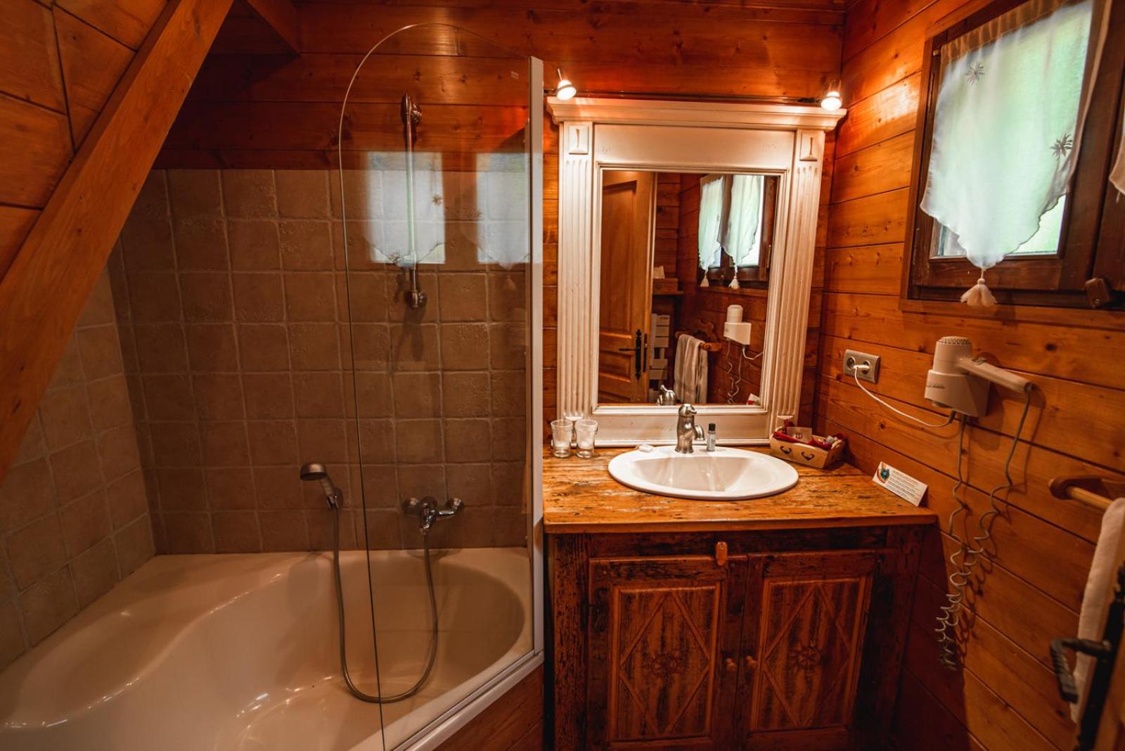 Superior Chalet photo 2