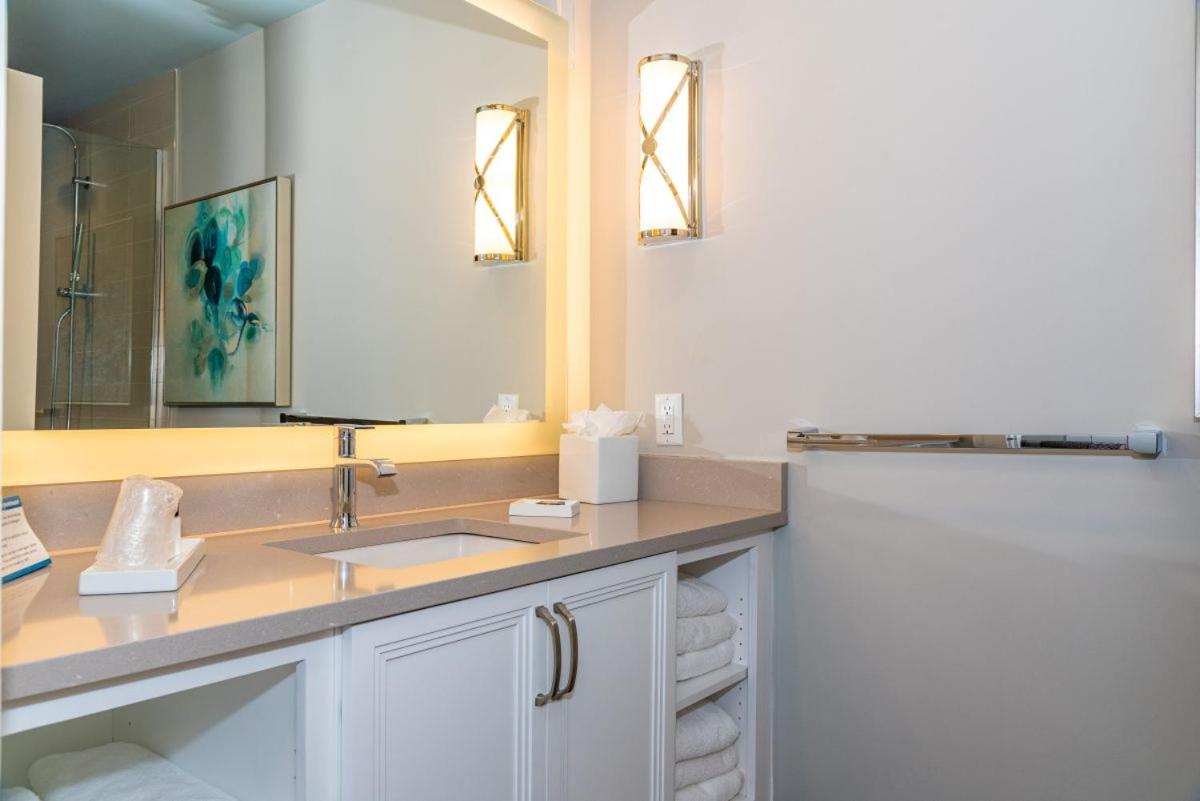 King Suite with Ocean View - Photo 5