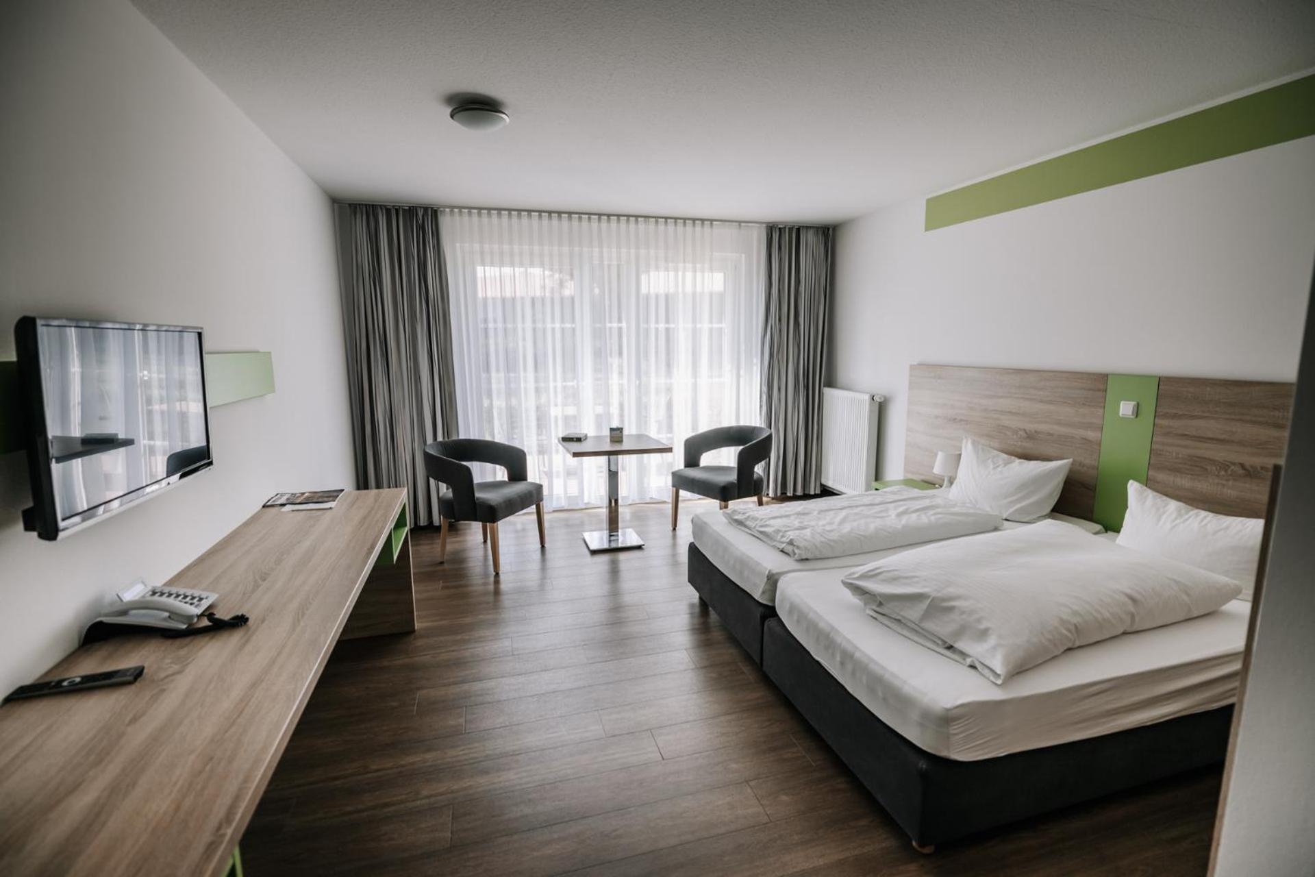 Comfort Double or Twin Room with Shower