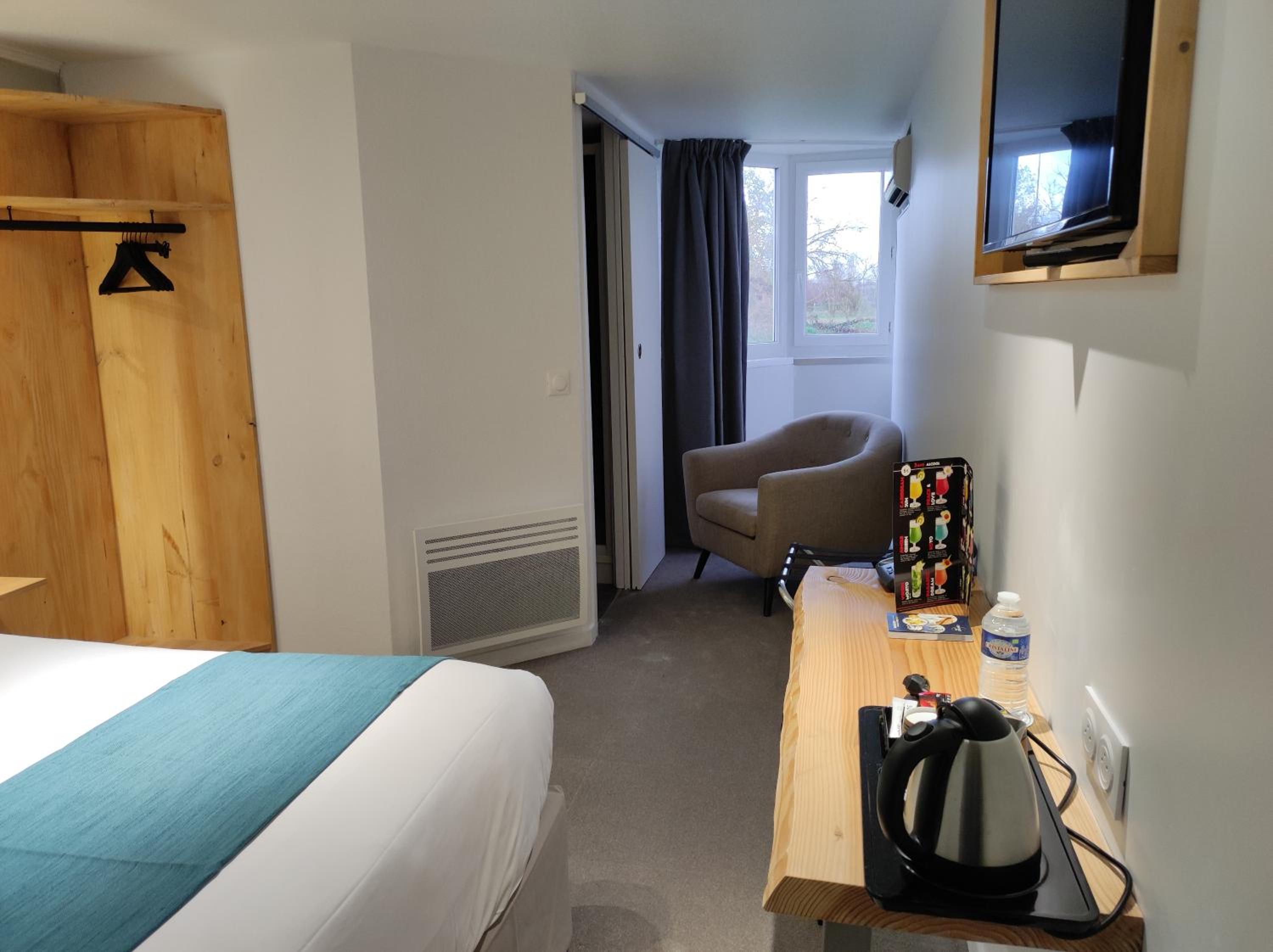 Superior Double Room - Photo 4