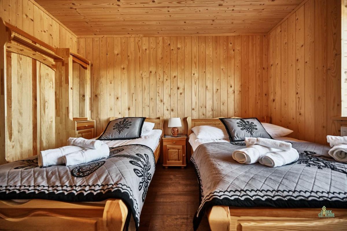 Triple Room with Private Bathroom photo 3