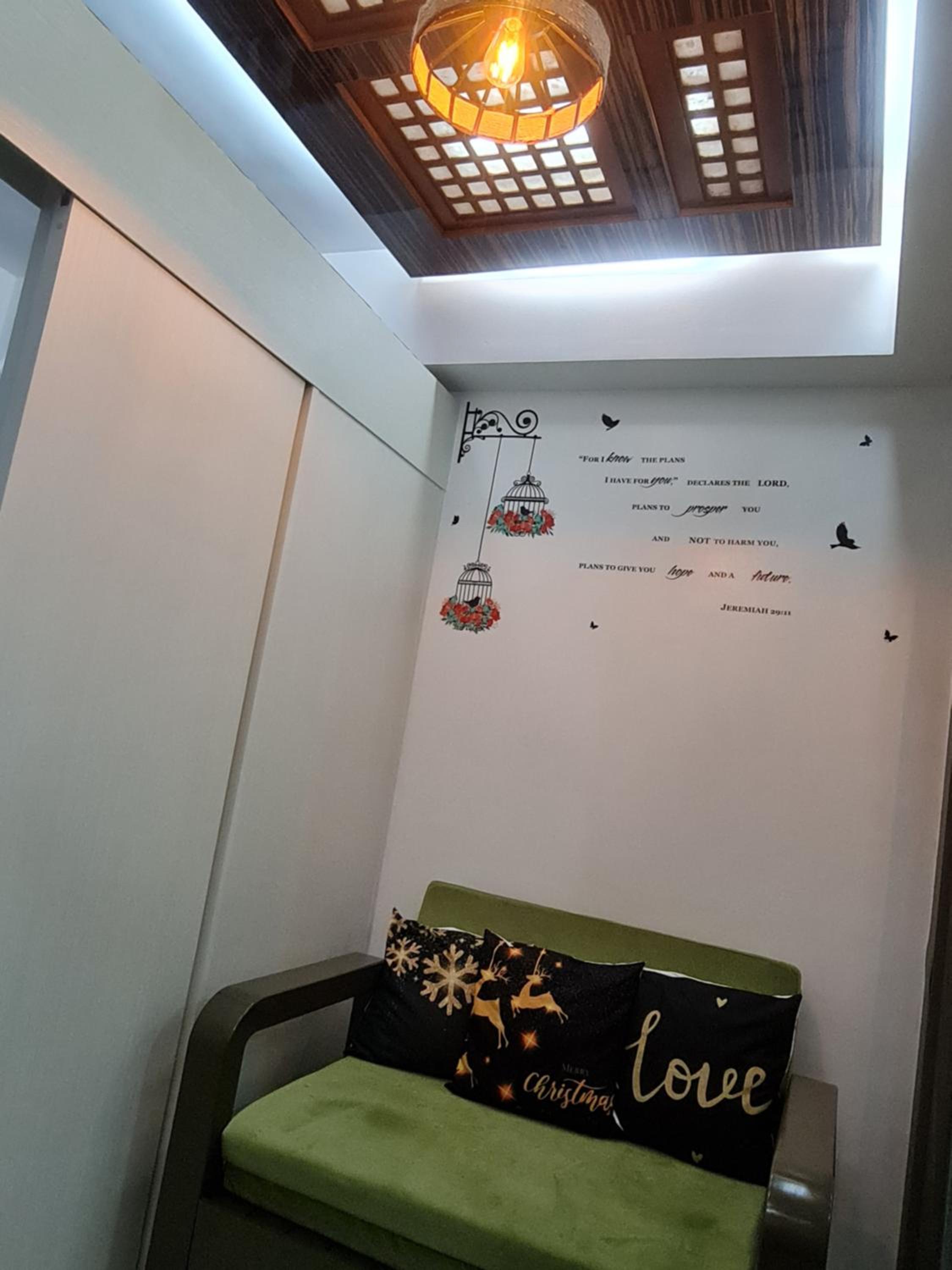 One-Bedroom Apartment - Photo 38