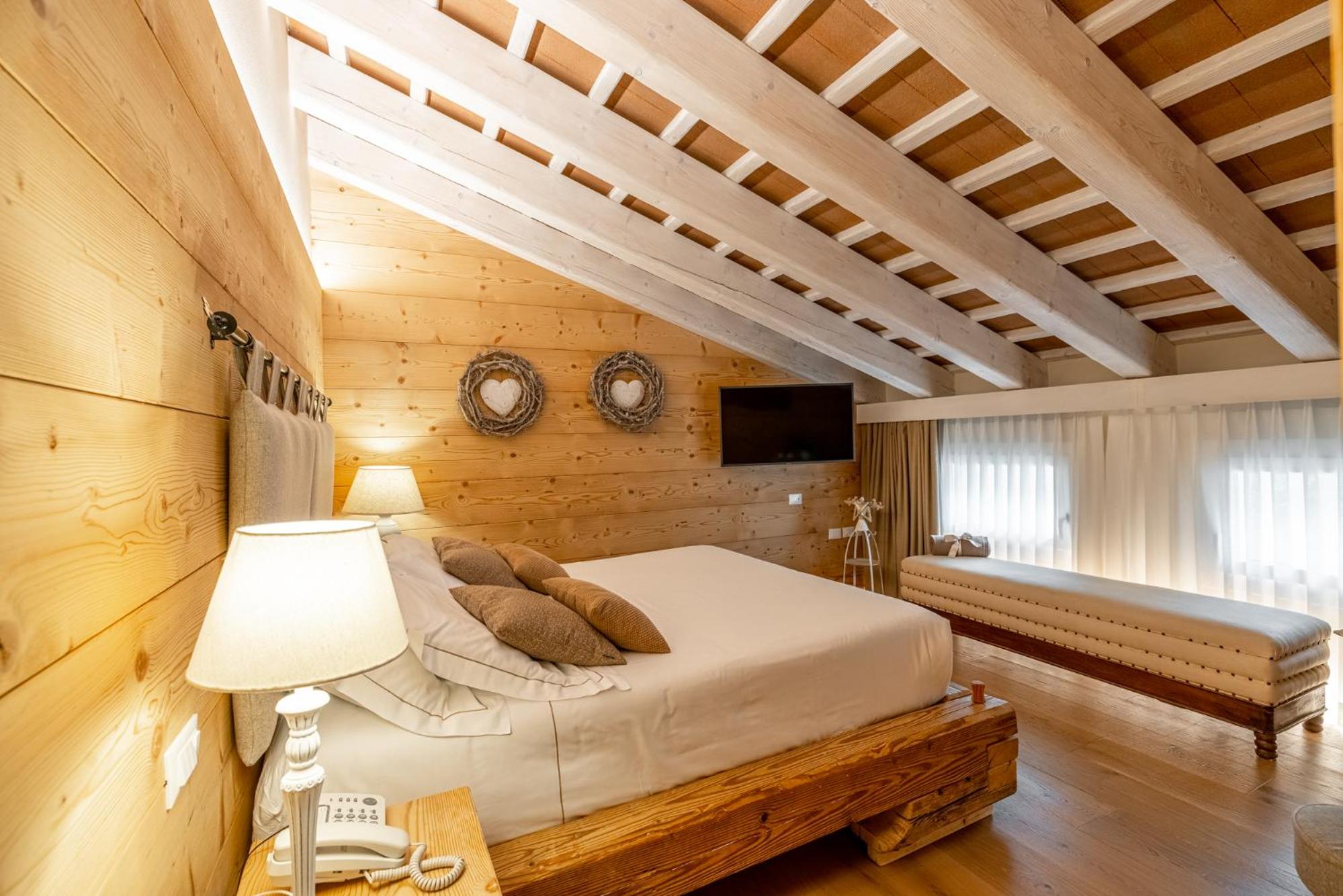 Double Room - Photo 4