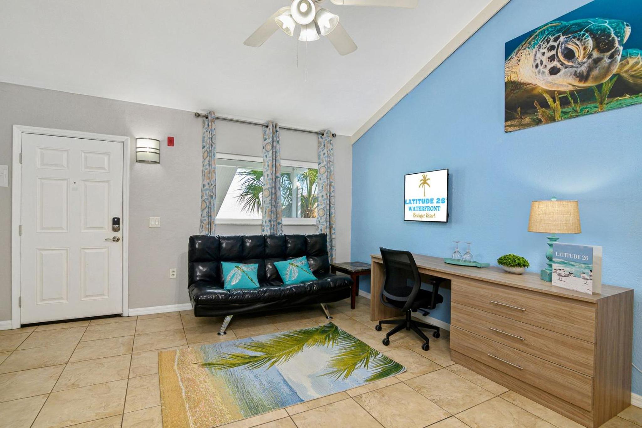 Loft Suite - Photo 6