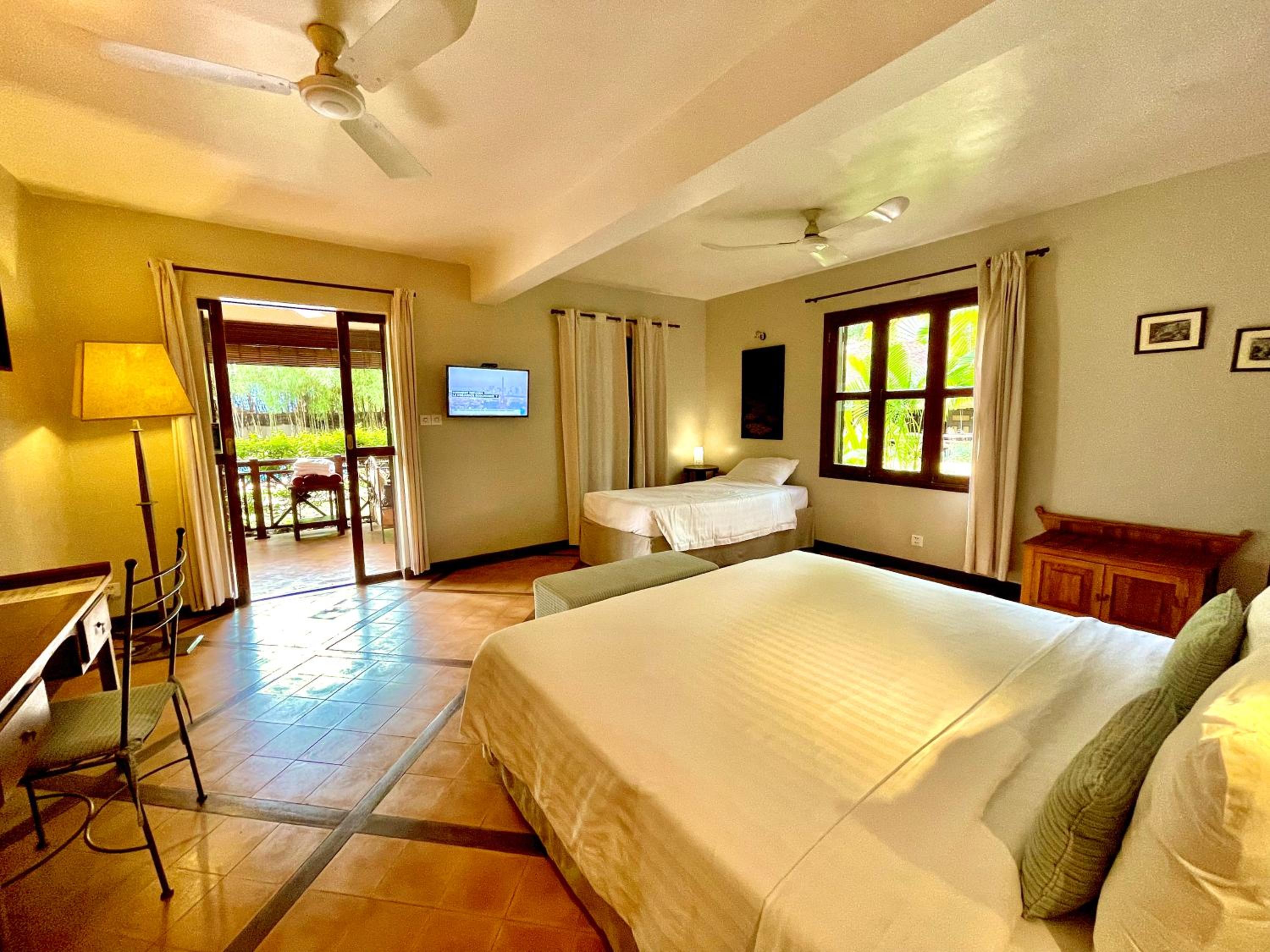 Triple Room with Terrace - Photo 31