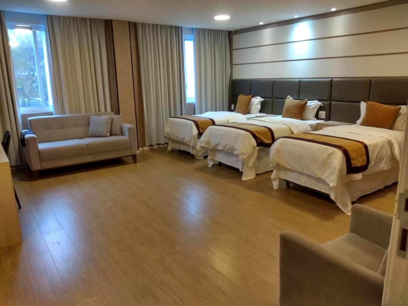 Triple Room