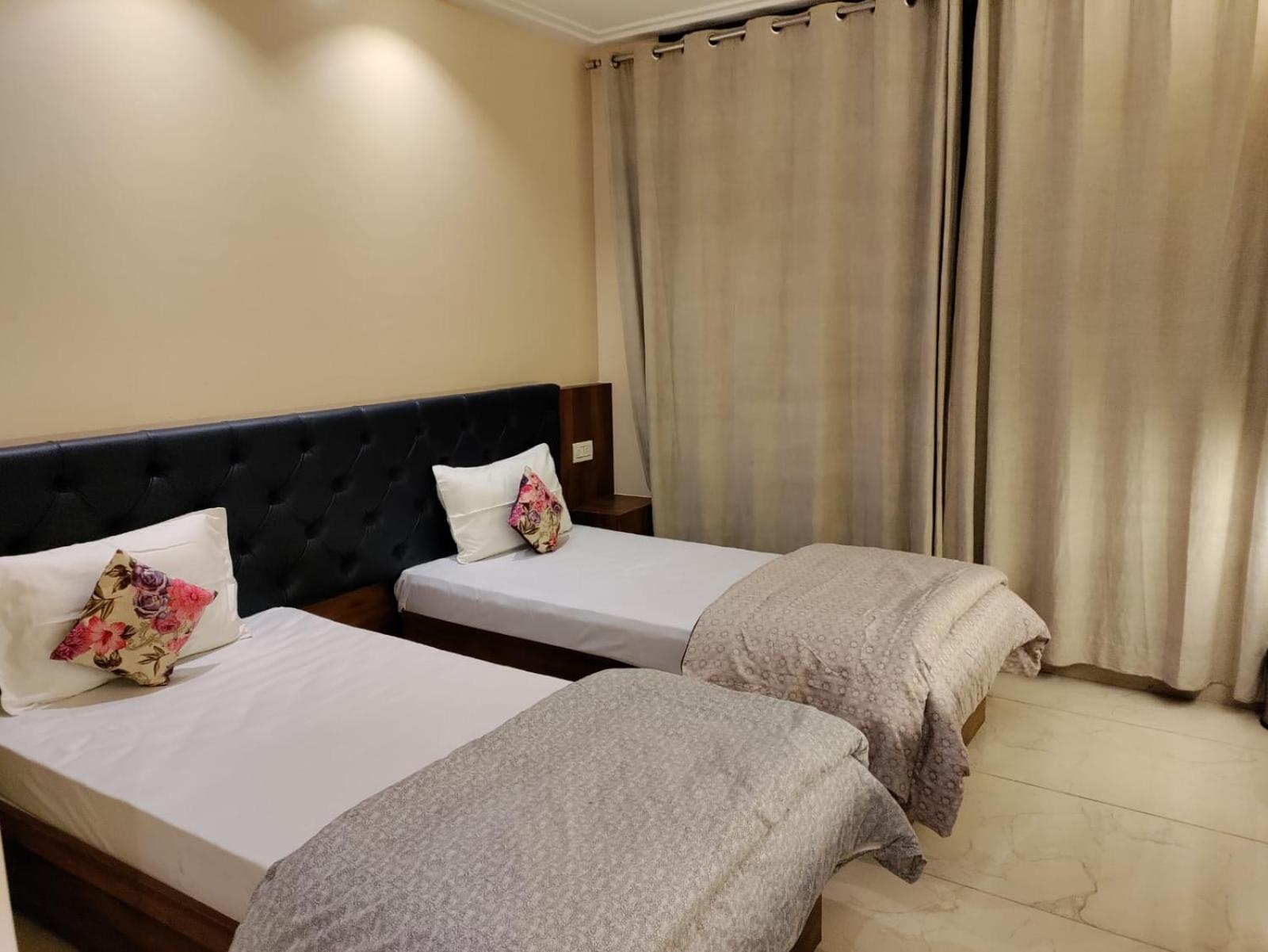 Superior Double or Twin Room - Photo 4