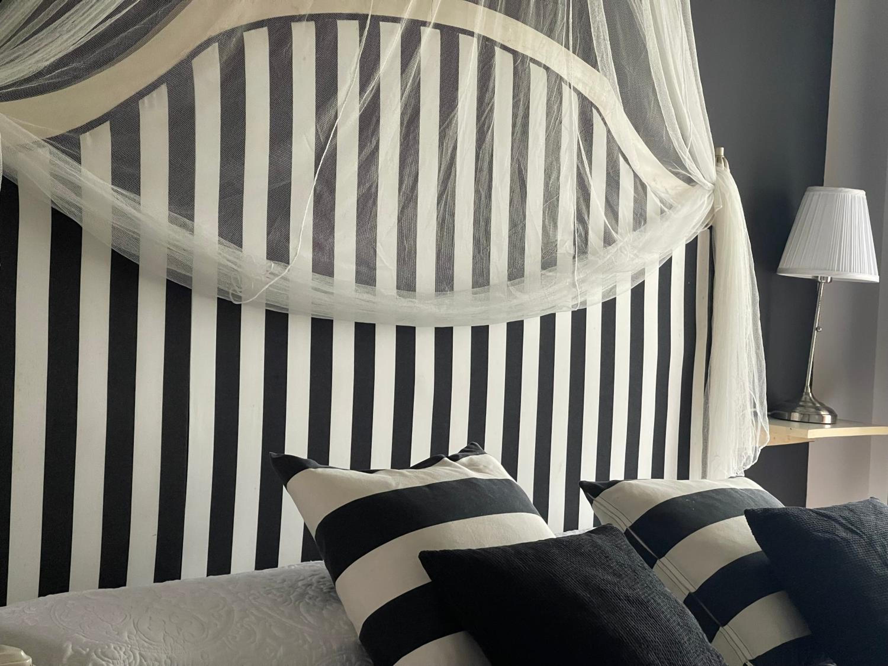 Deluxe Double Room (2 Adults + 1 Child)