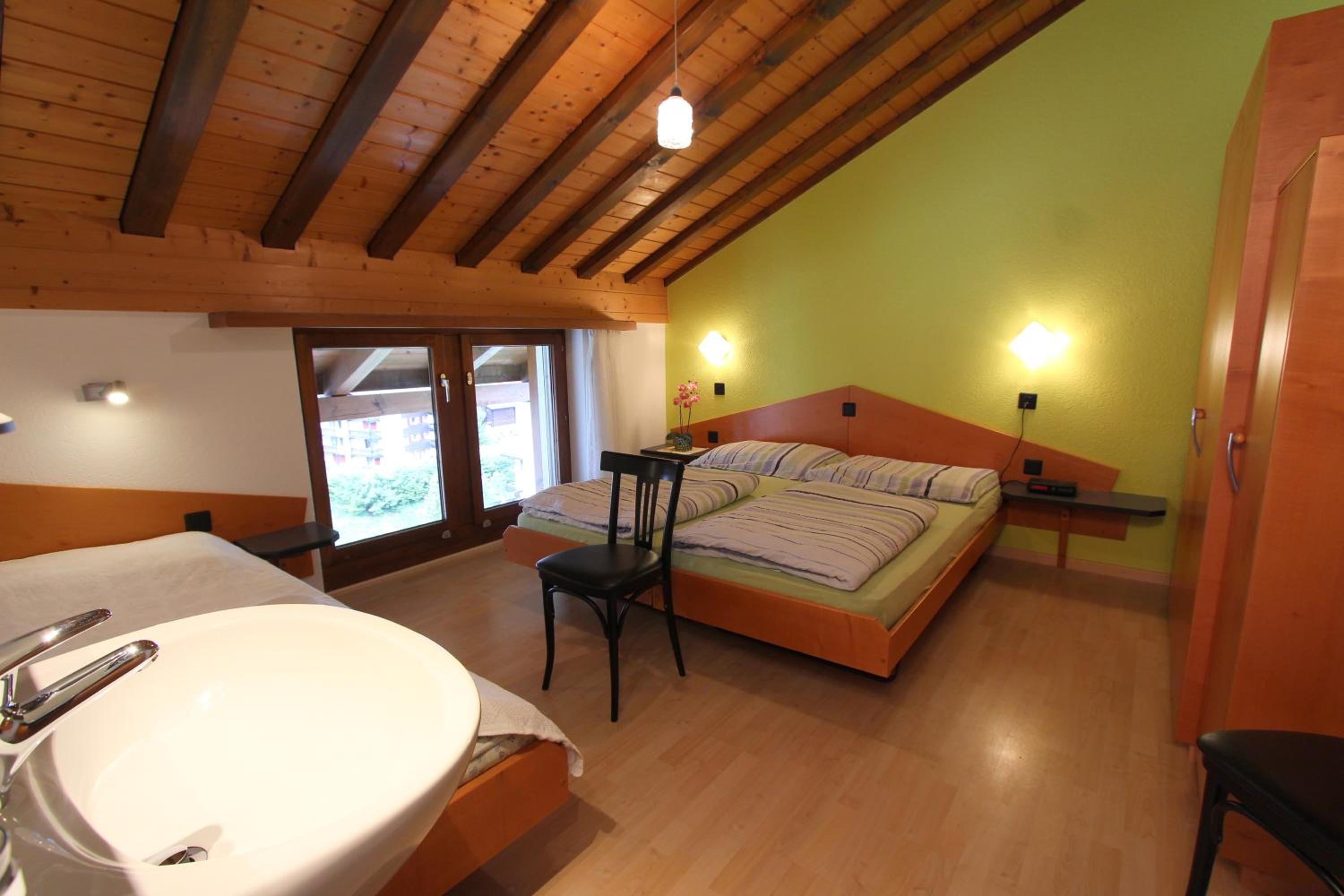Superior One-Bedroom Apartment photo 1