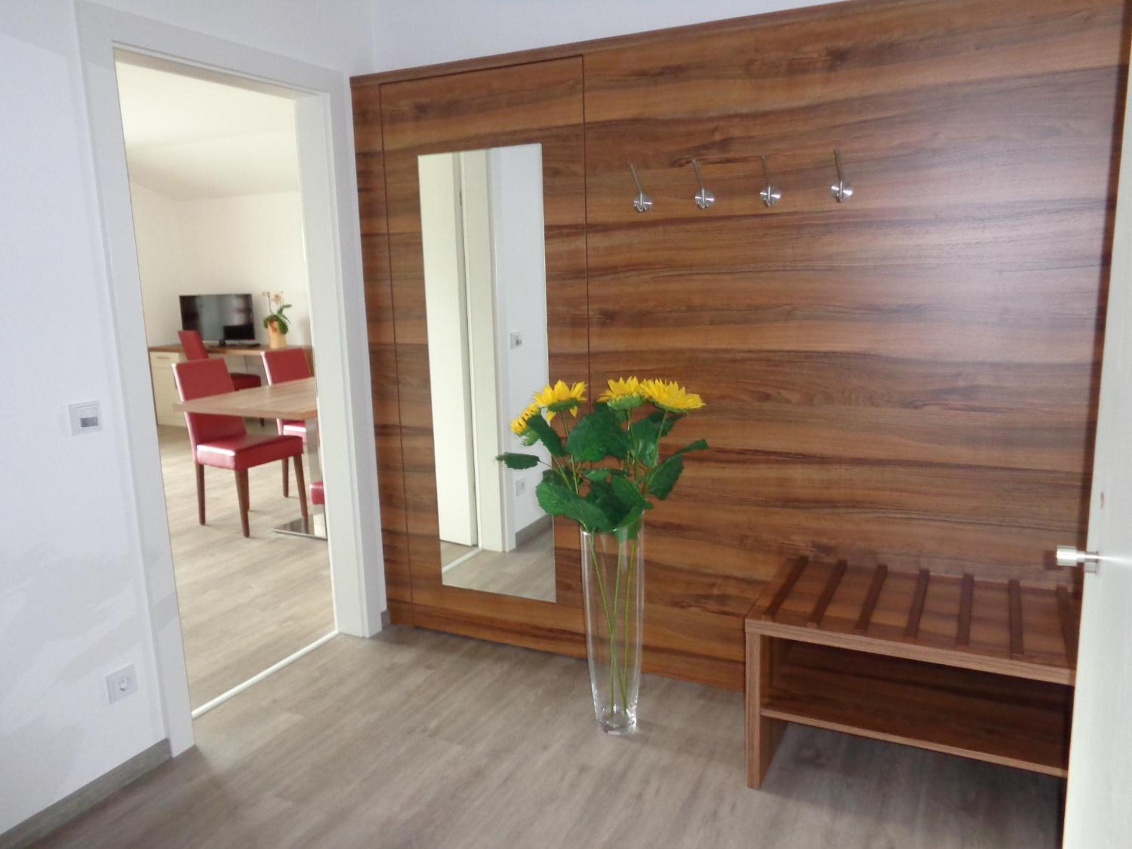 Large One-Bedroom Apartment (2-4 Adults) photo 1