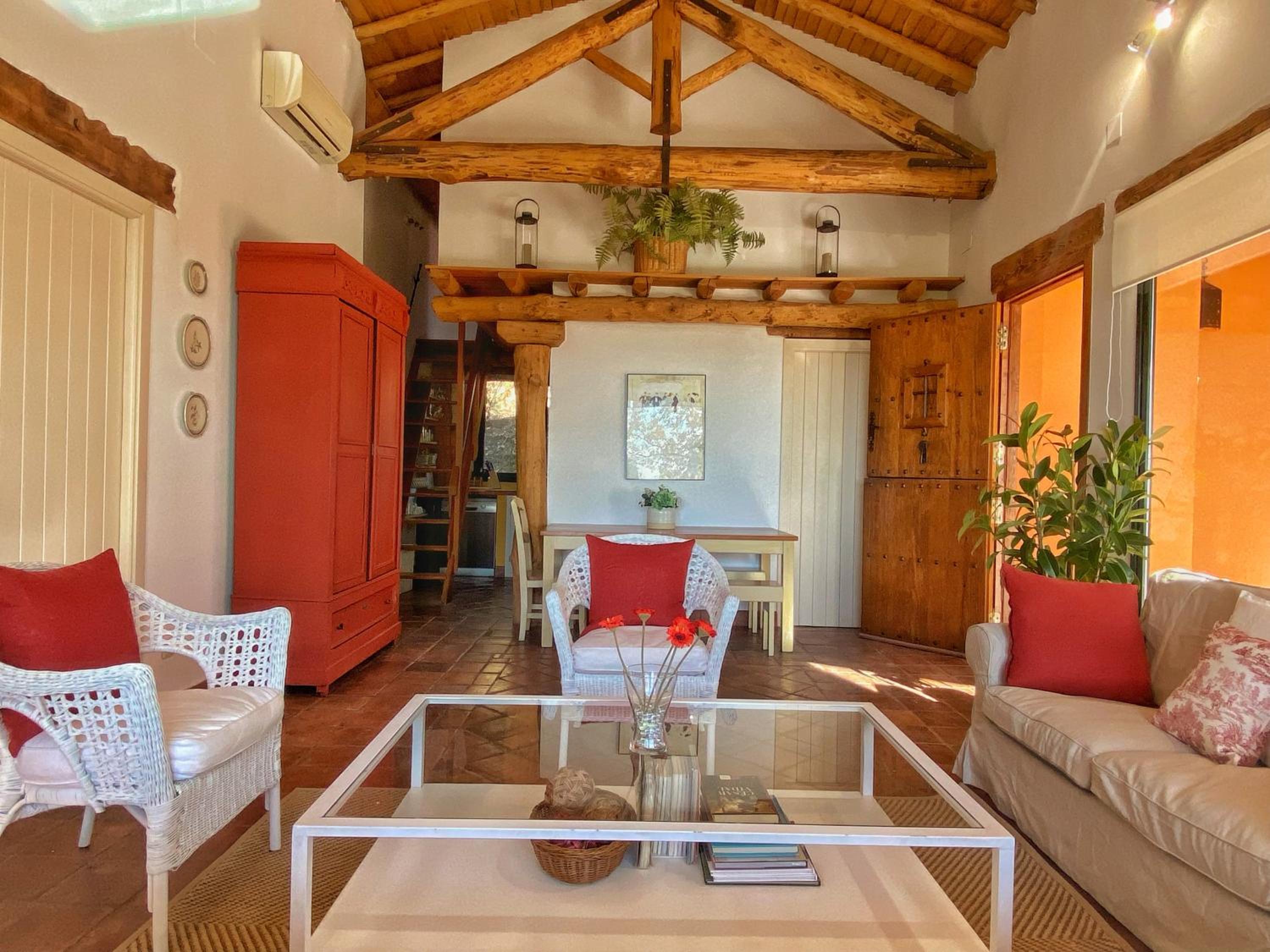 Casa de cuatro habitaciones