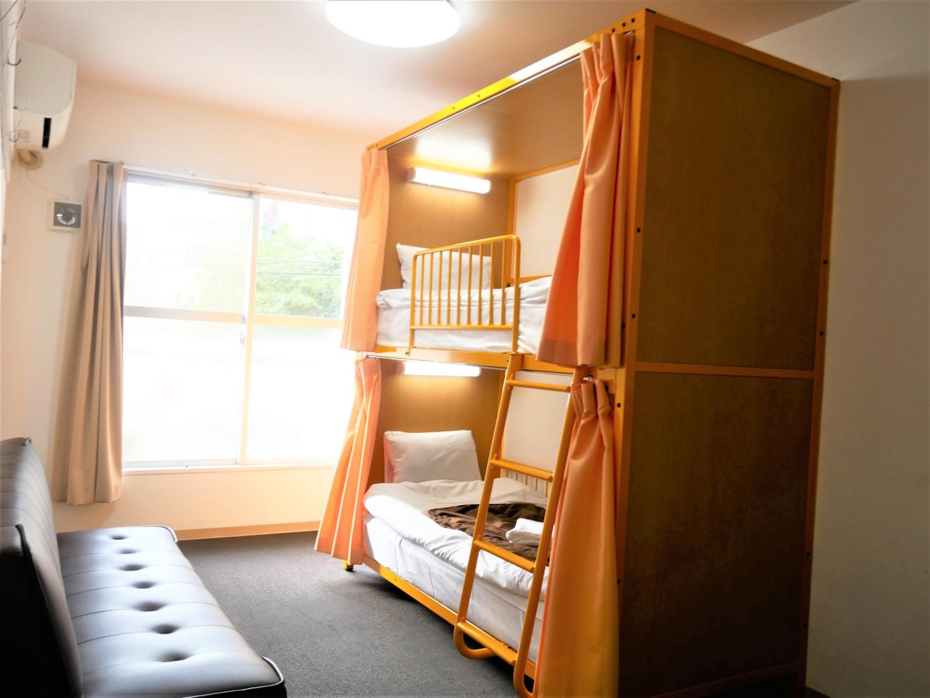 【Western-Style Room with Shared Bathroom】 for 1 person photo 3