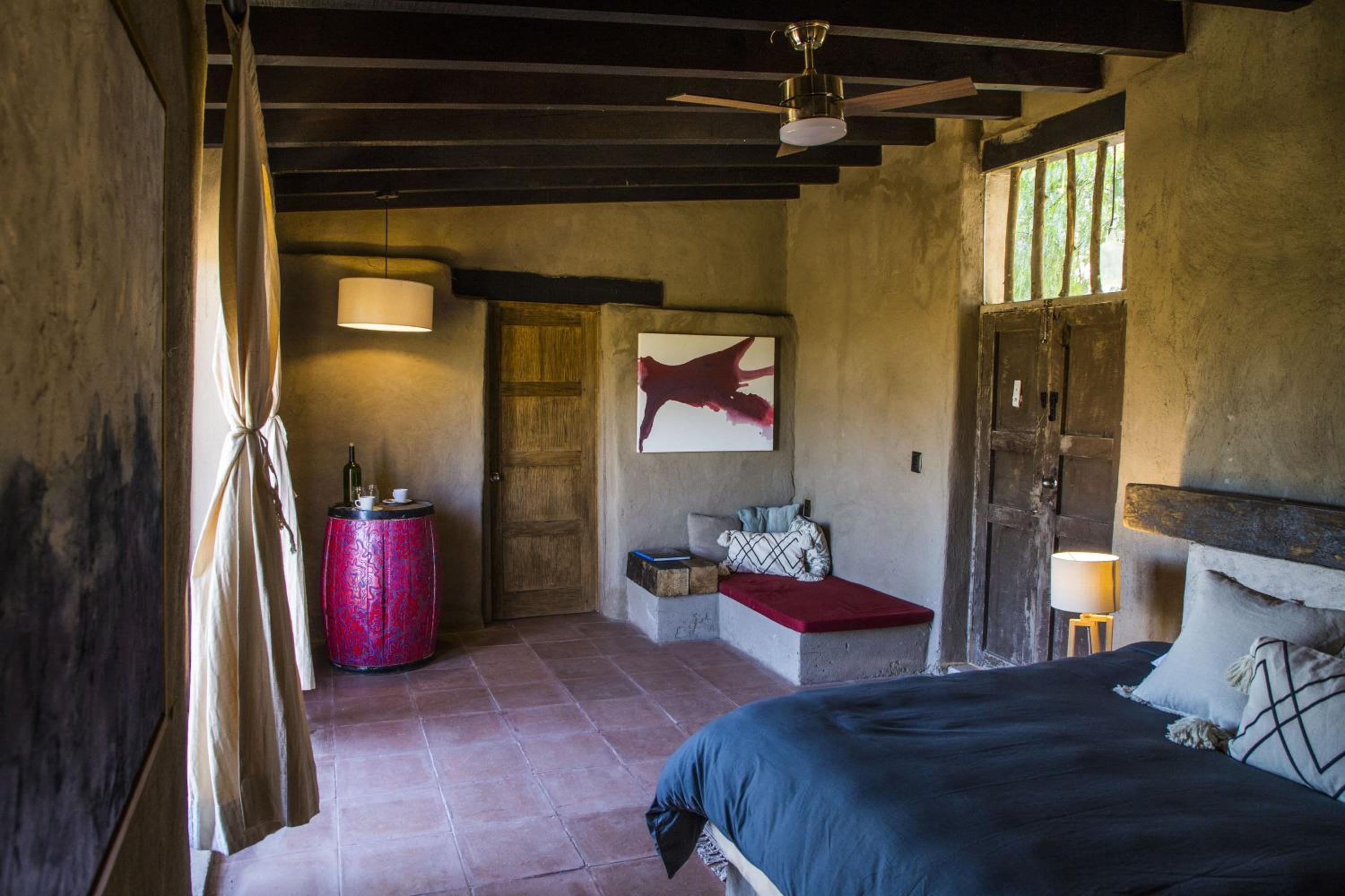 Deluxe King Room photo 3