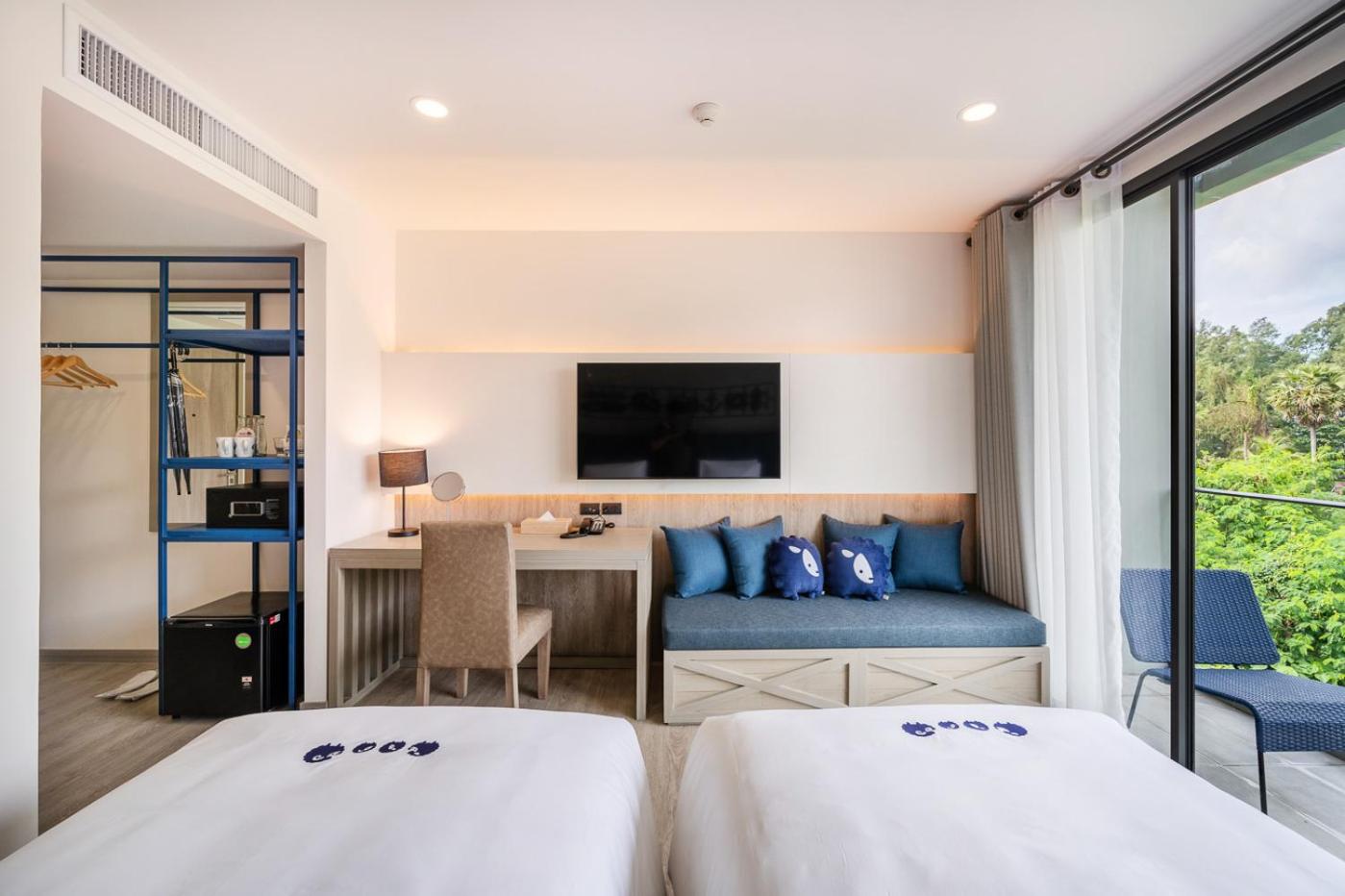 Twin Room - Photo 7