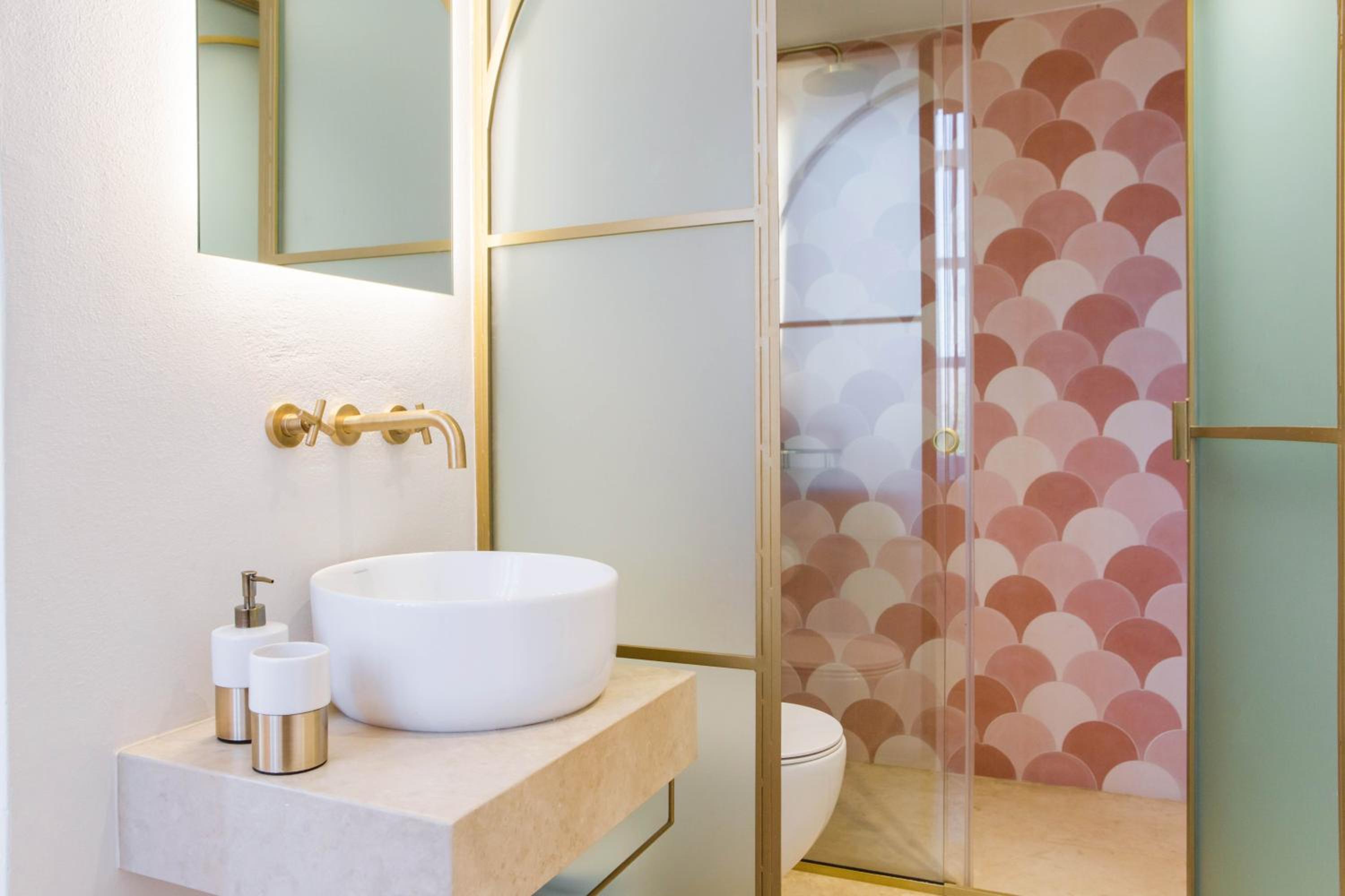 Executive Suite photo 2