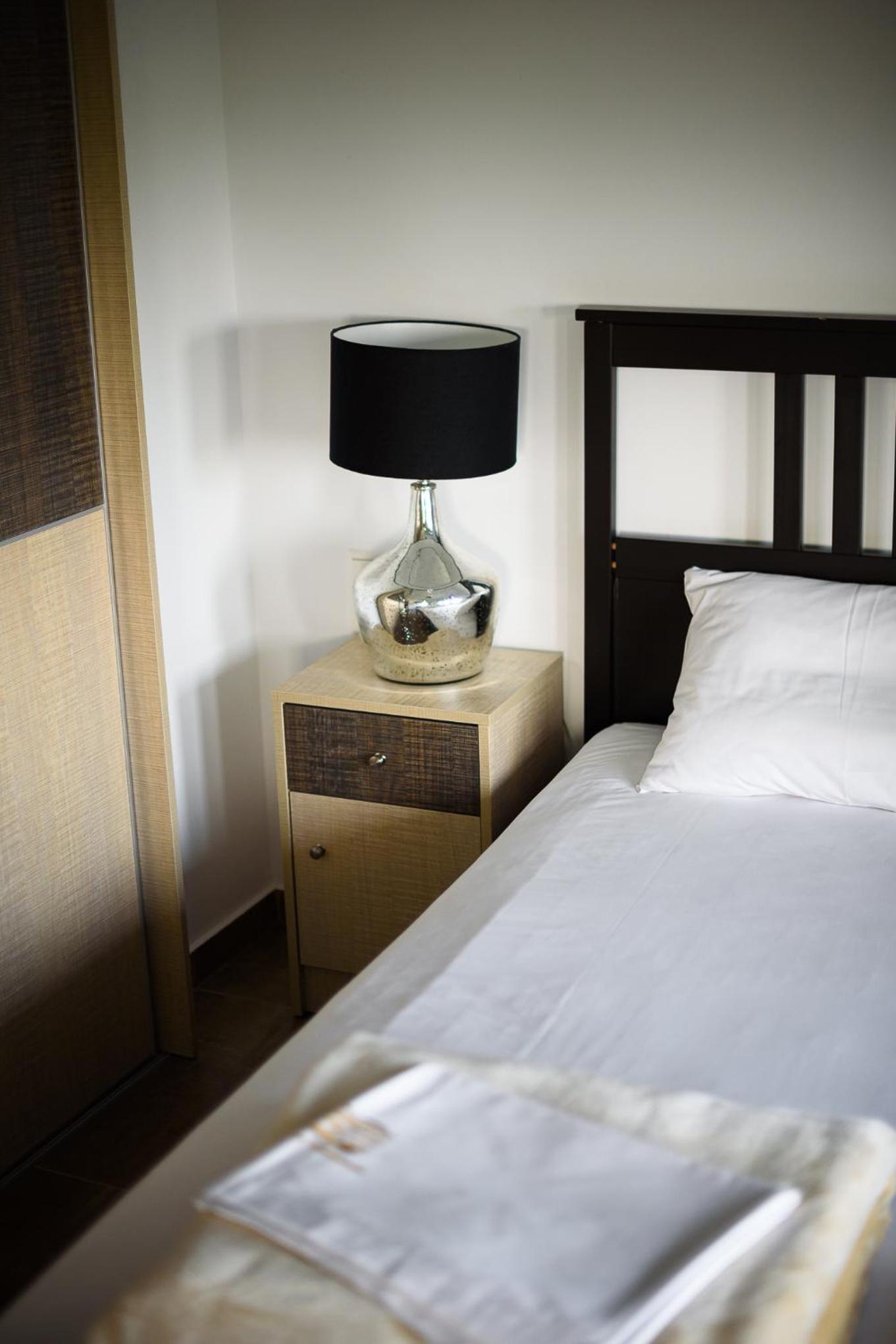 One-Bedroom Apartment - Photo 35
