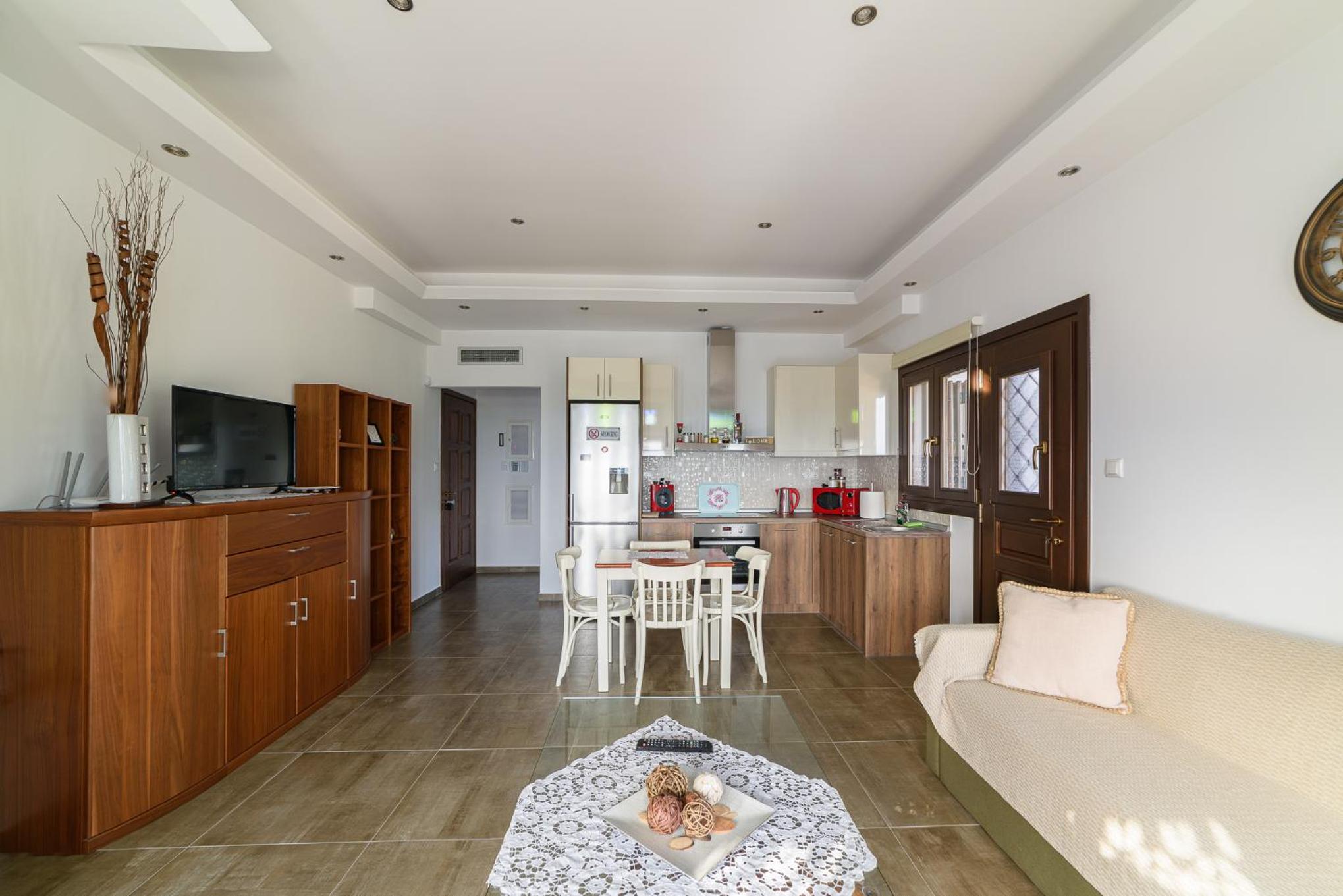 One-Bedroom Apartment - Photo 21